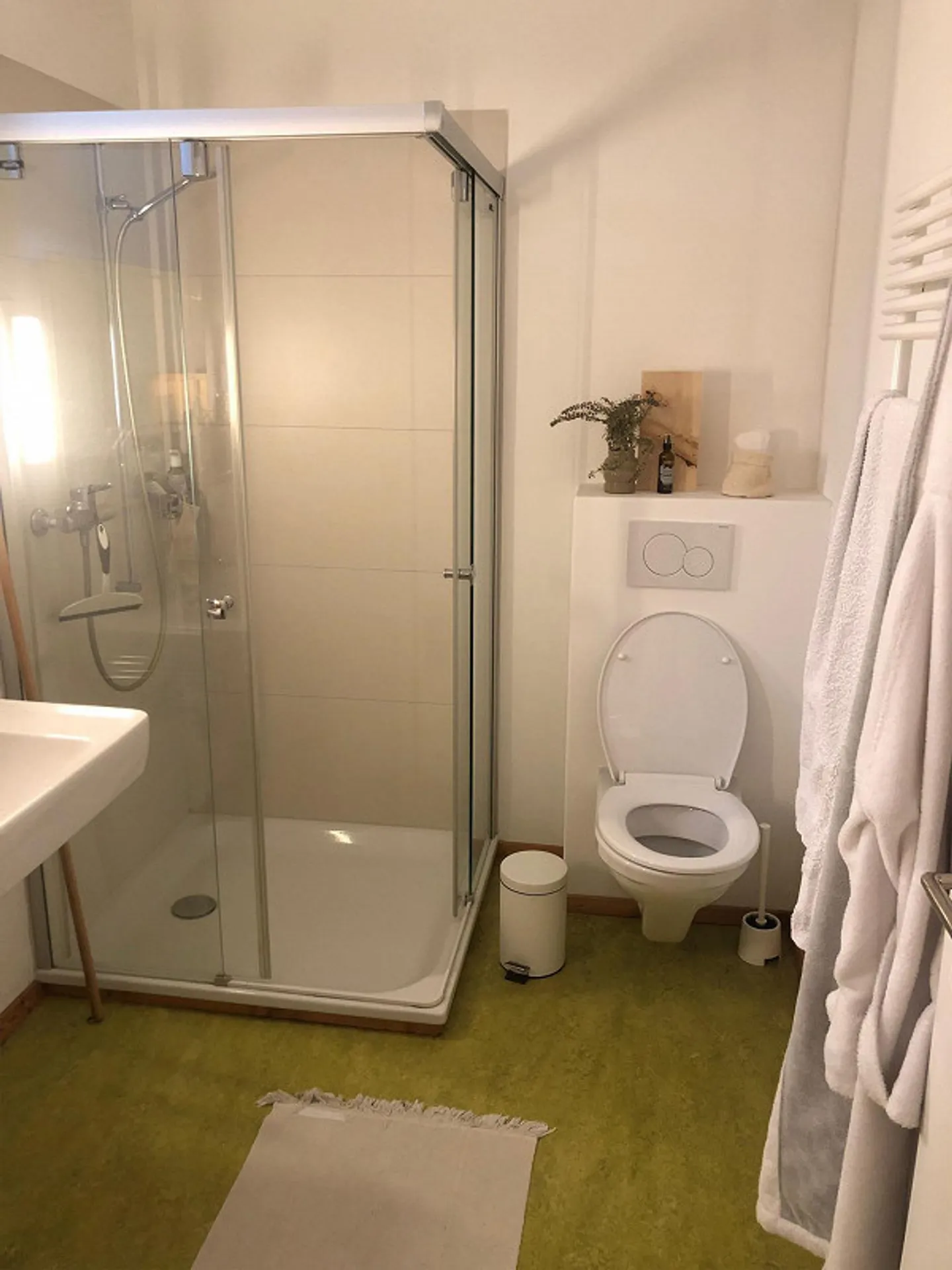 Studio apartment in 125-year-old townhouse / Office / Atelier - Photo 8 of 10