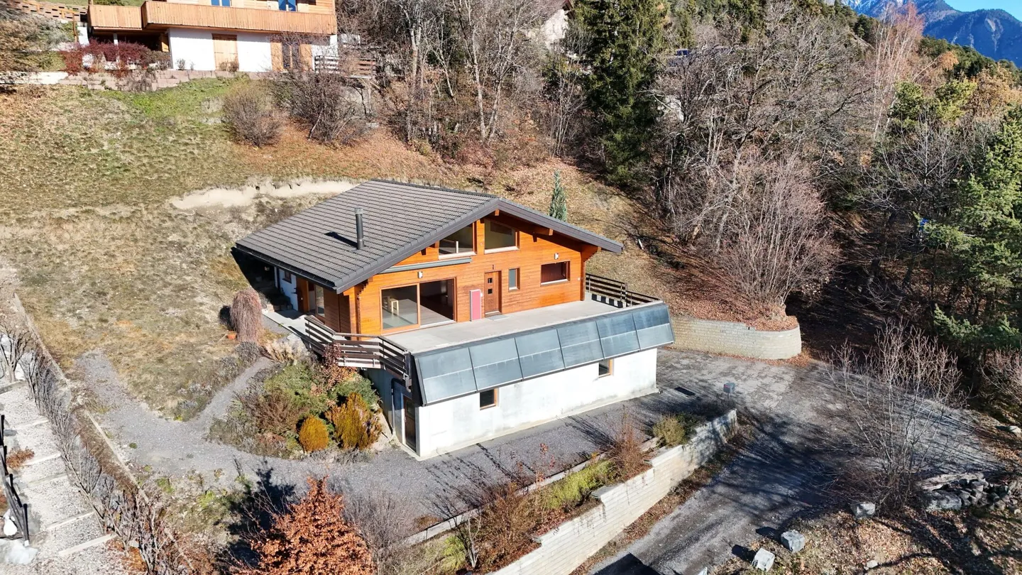 Magnificent quiet chalet with a spectacular view - Photo 27 of 27