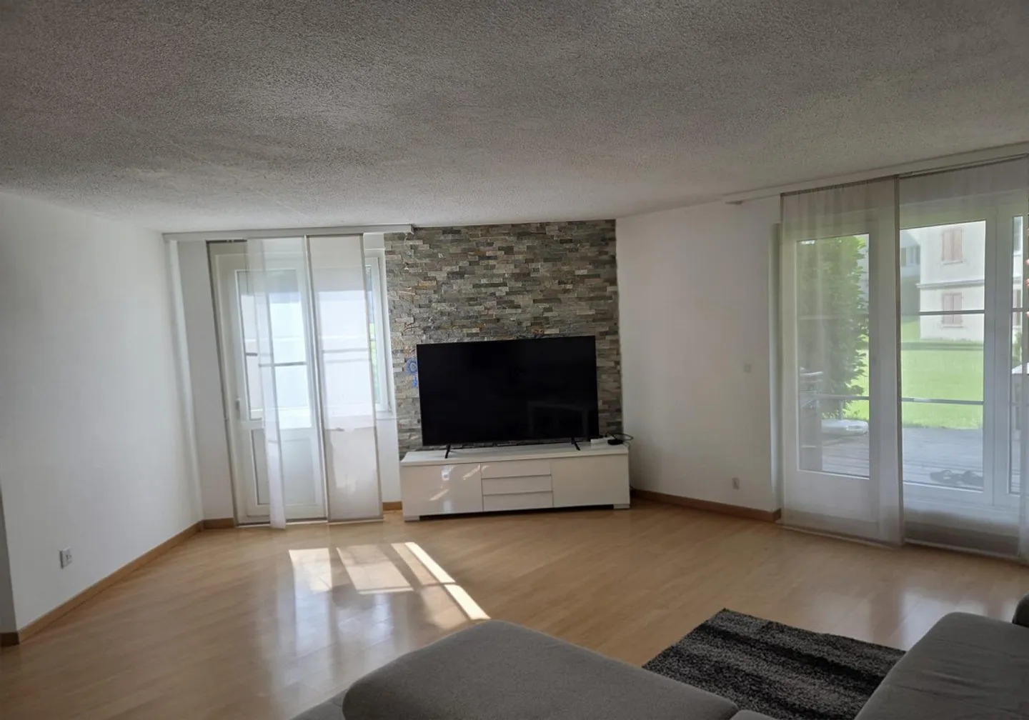 Appartamento di 4,5 stanze con giardino - Foto 4 di 9