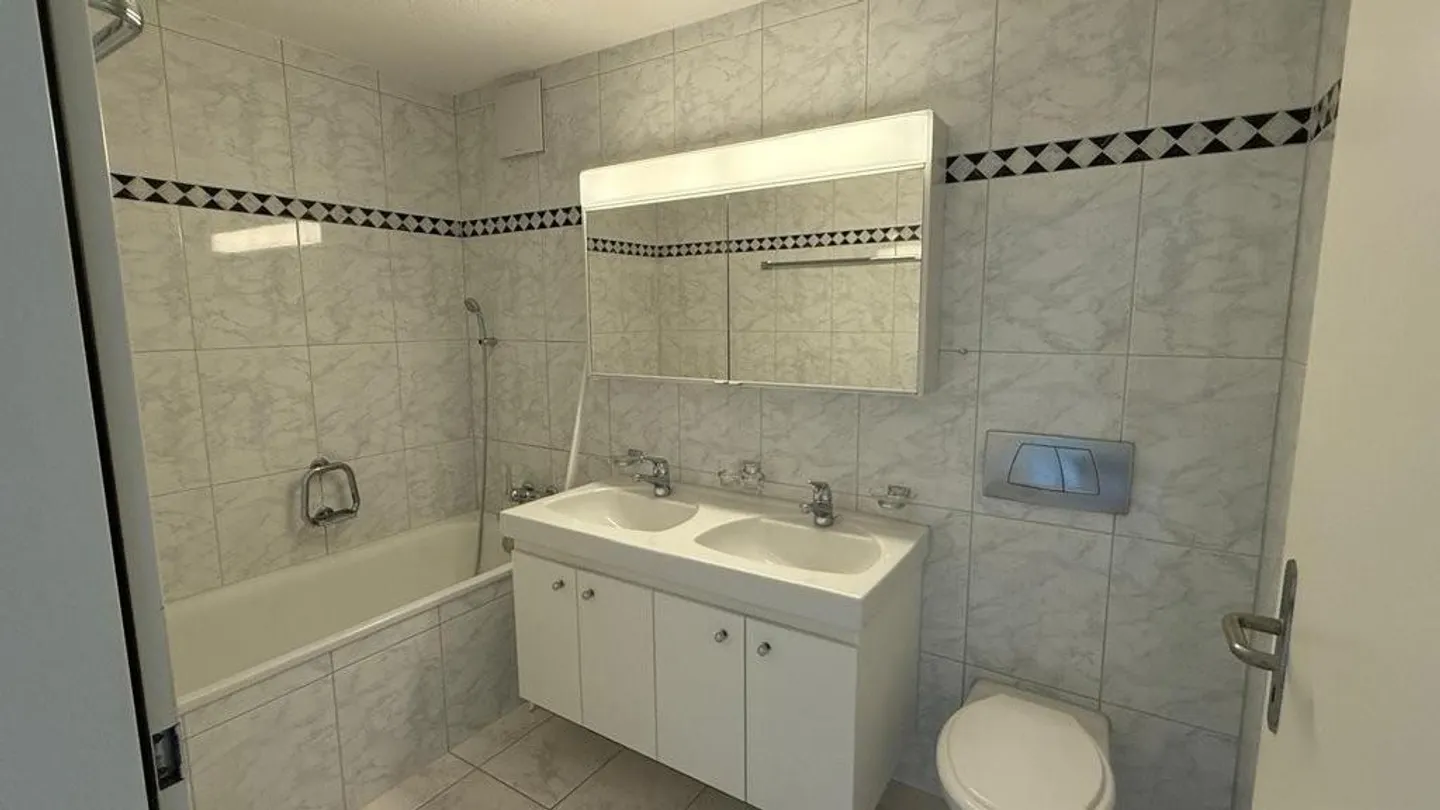 Appartement lumineux avec balcon spacieux dans un emplacement attrayant - Photo 7 sur 7