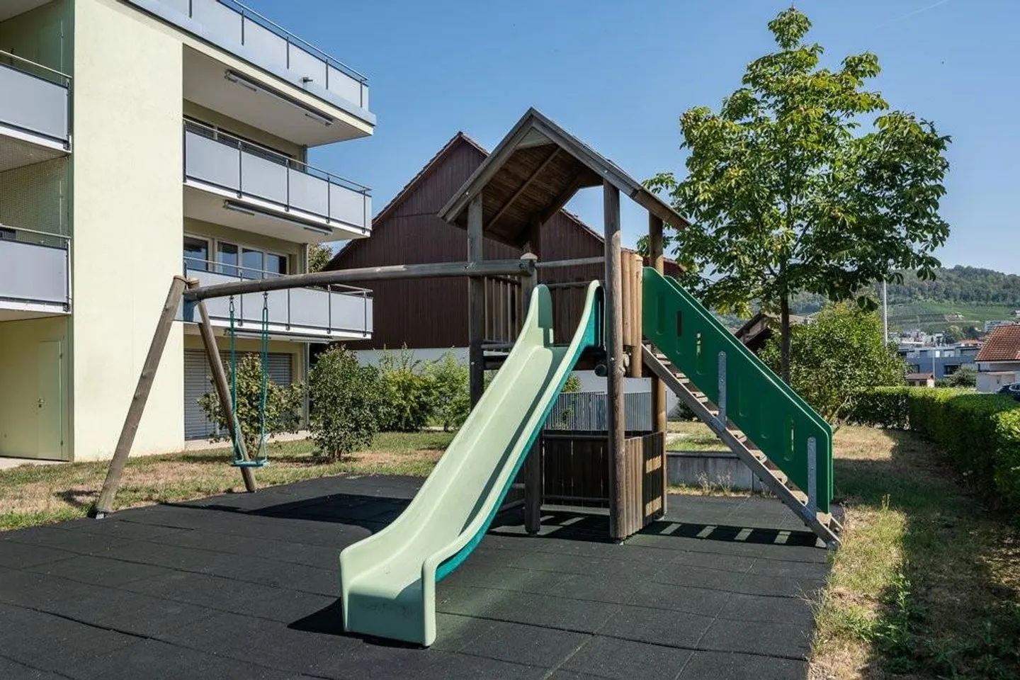Appartement en attique avec grande terrasse - Photo 10 sur 10