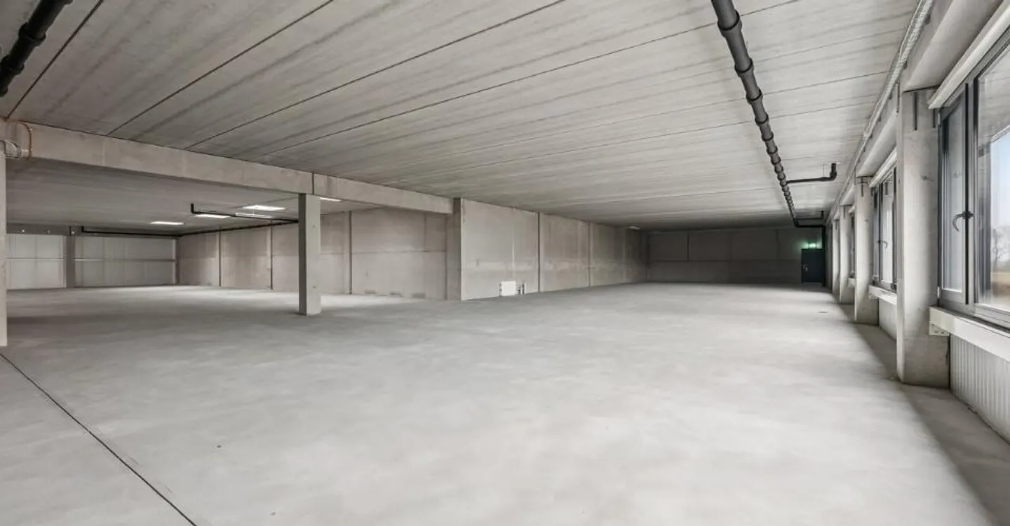 Versatile Office Space with Terrace - Photo 2 of 10