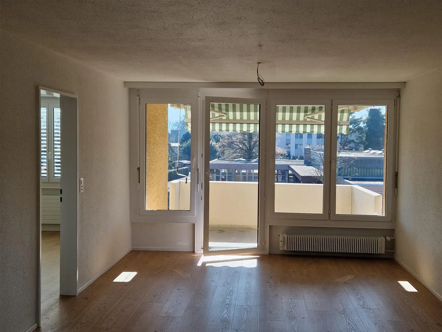 Deux appartements modernes de 3,5 pièces après rénovation complète - Photo 5 sur 5