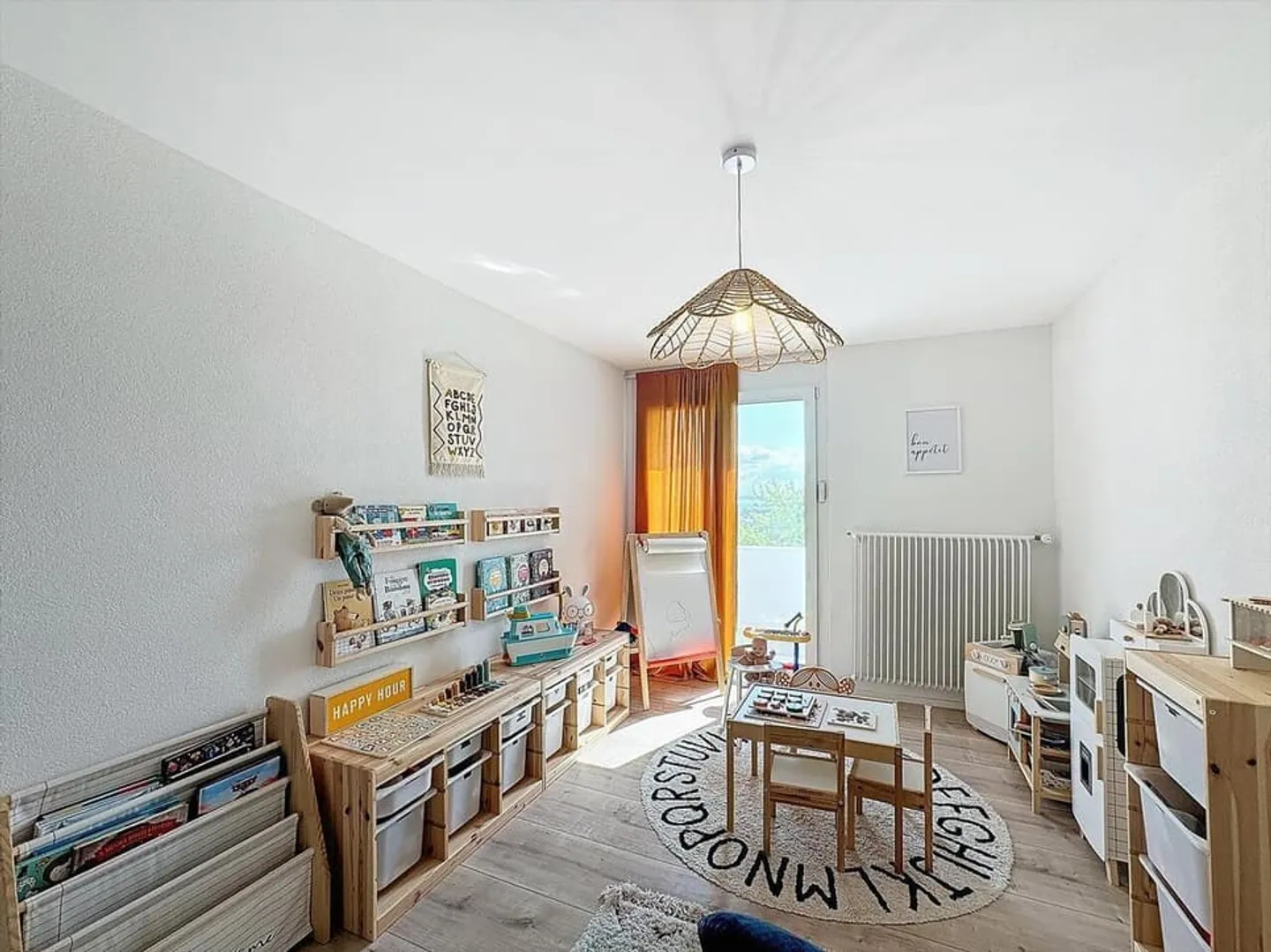 Vista lago e eleganza contemporanea con studio indipendente - Foto 5 di 6