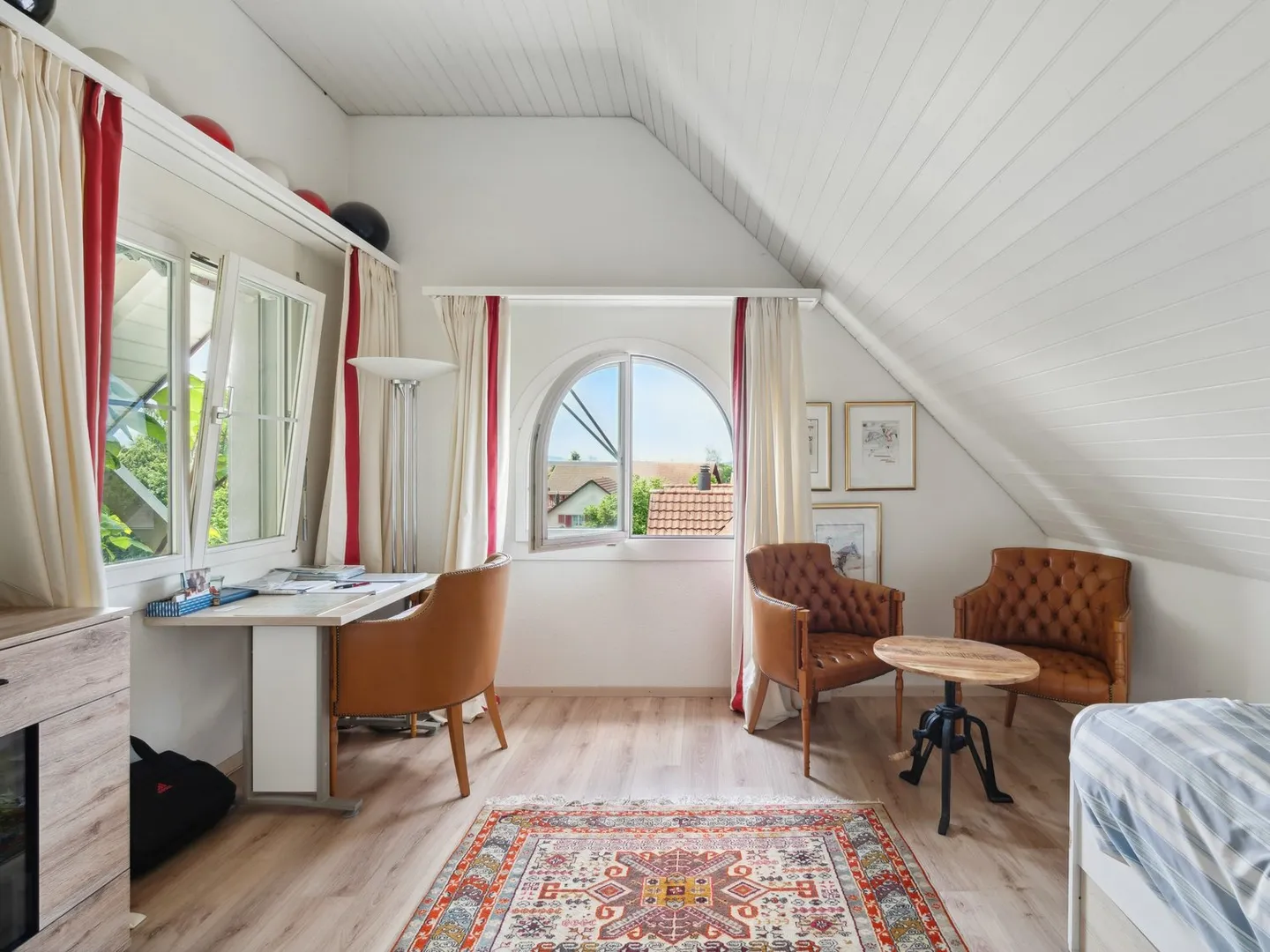 Appartement duplex de luxe et exclusif de 6,5 pièces à Volketswil - Photo 10 sur 13