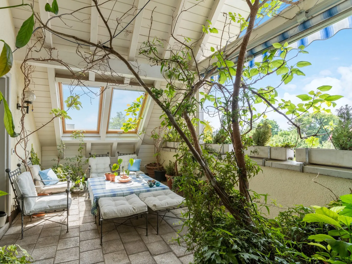 Appartement duplex de luxe et exclusif de 6,5 pièces à Volketswil - Photo 12 sur 13