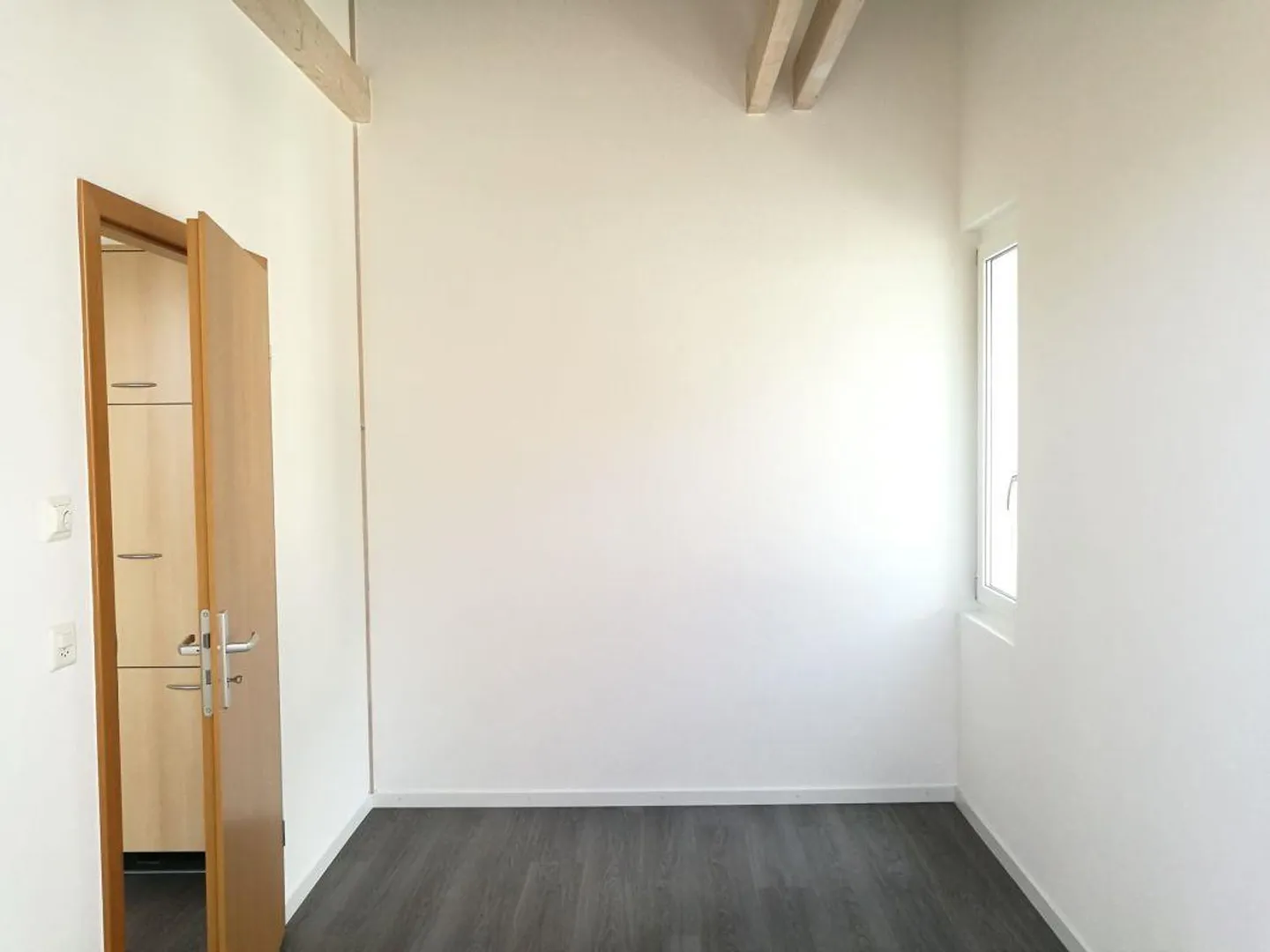 Appartement 2.5 pièces pour célibataires ! - Photo 5 sur 7
