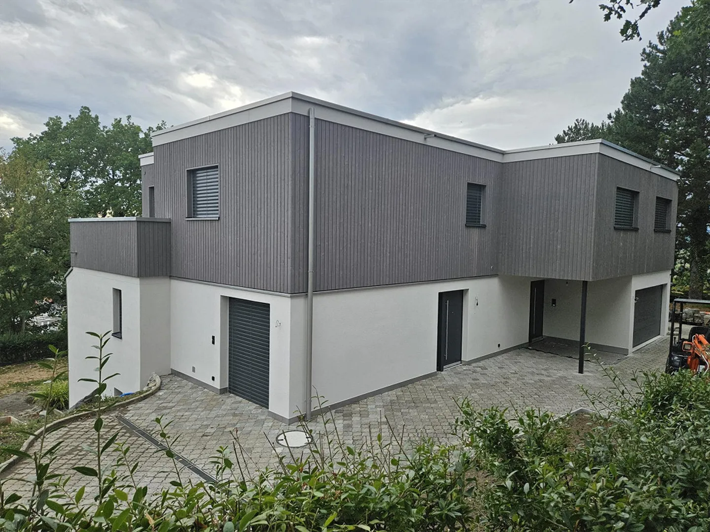 Erstvermietung: 3.5 Zimmer Neubau, 75 m² Sitzplatz, Balkon, Weitsicht - Photo 4 of 18