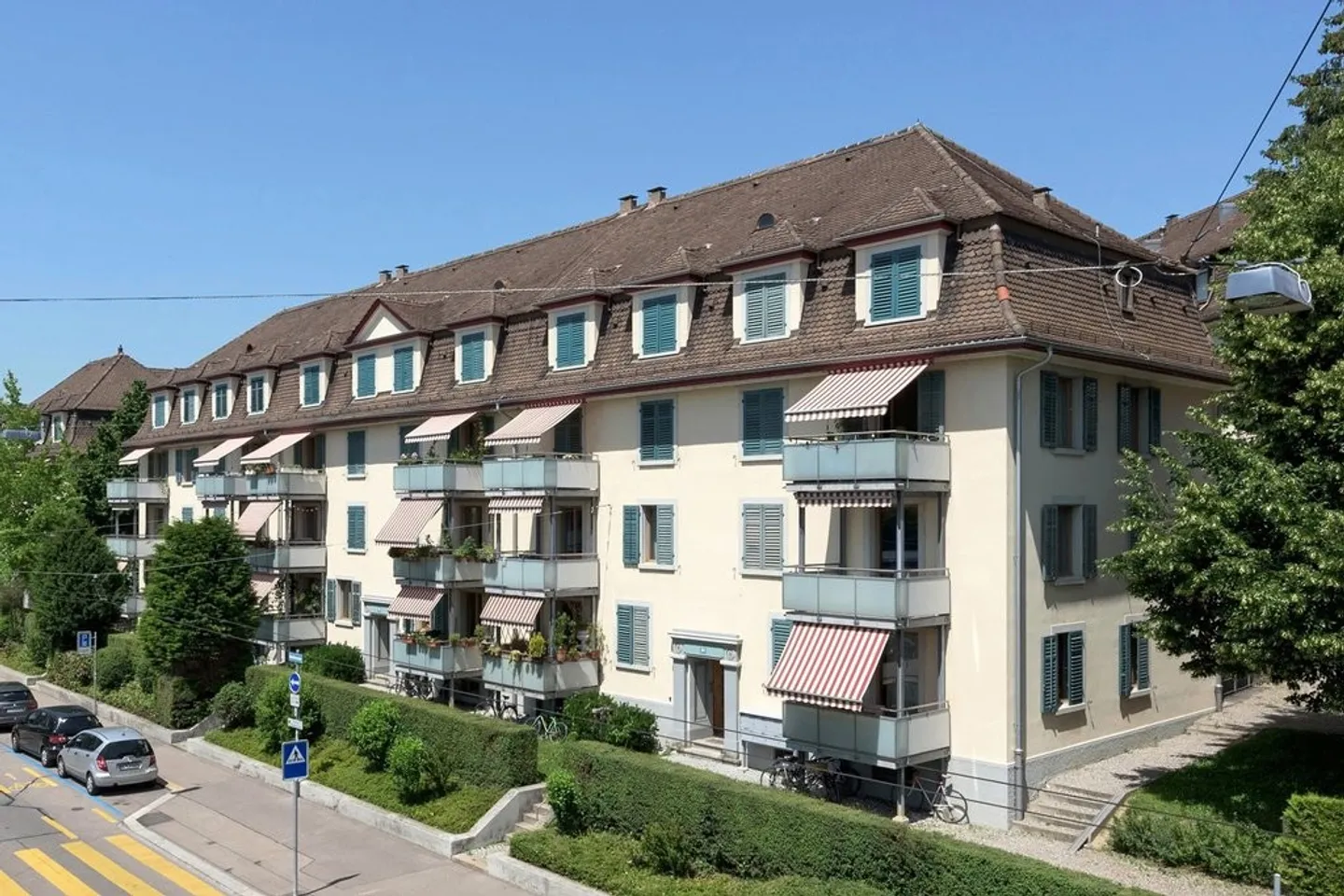 Appartement dans un immeuble ancien dans le quartier tendance de Wipkingen - Photo 1 sur 7
