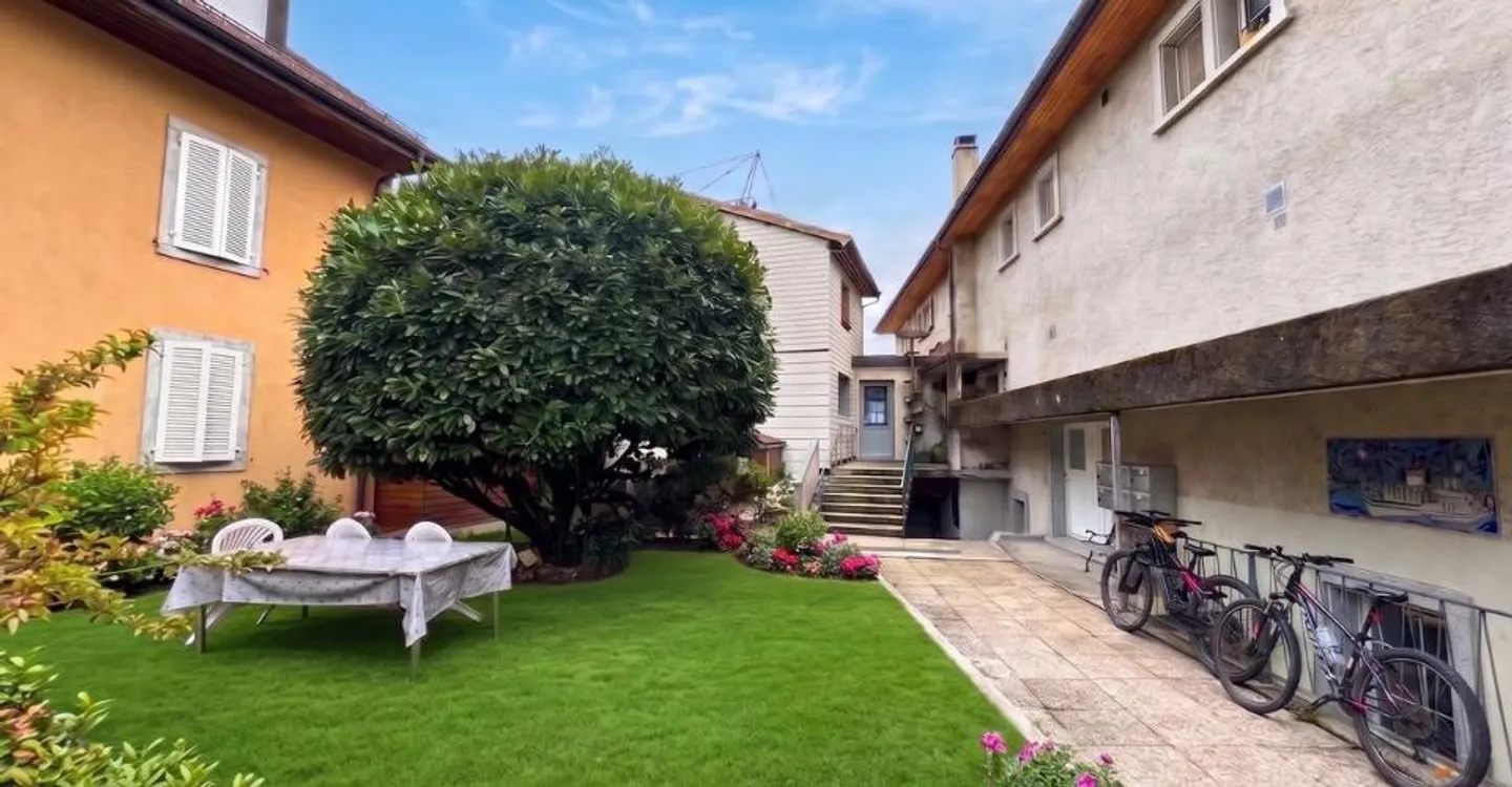 Duplex completamente ristrutturato in vendita a Gimel - Foto 1 di 10