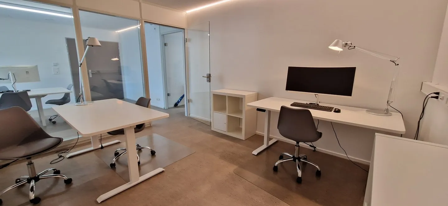 Espaces de coworking avec bureaux individuels intégrés à Wettingen - Photo 5 sur 8
