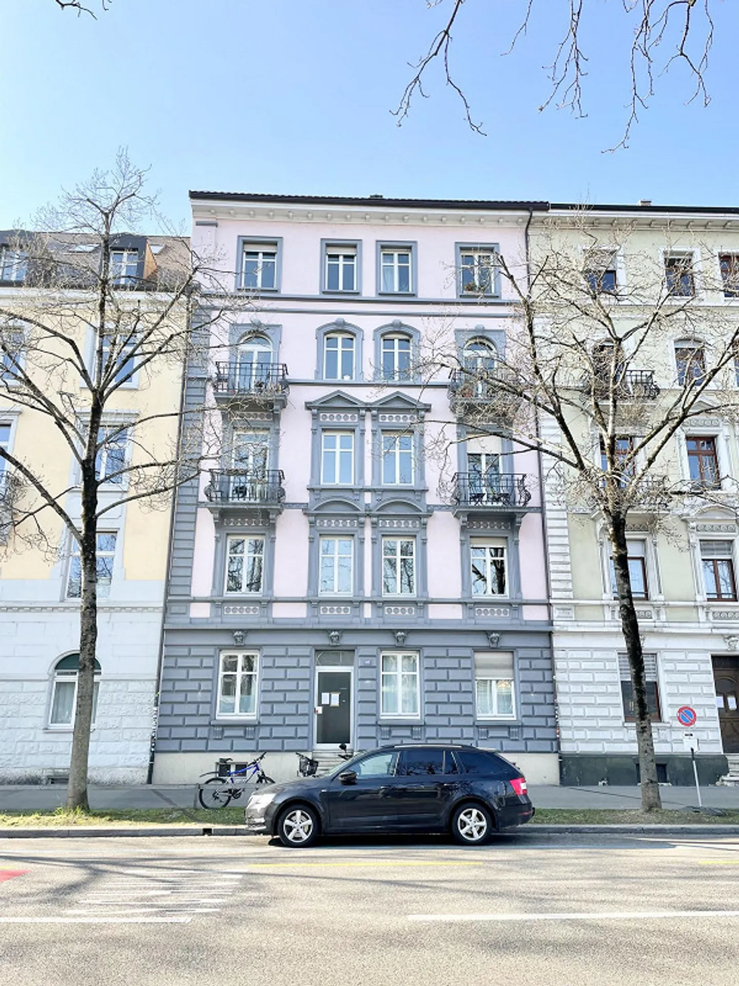 Proximité du Théâtre Musical - Appartement lumineux de 2 pièces 52m2 3ème étage - Photo 3 sur 13