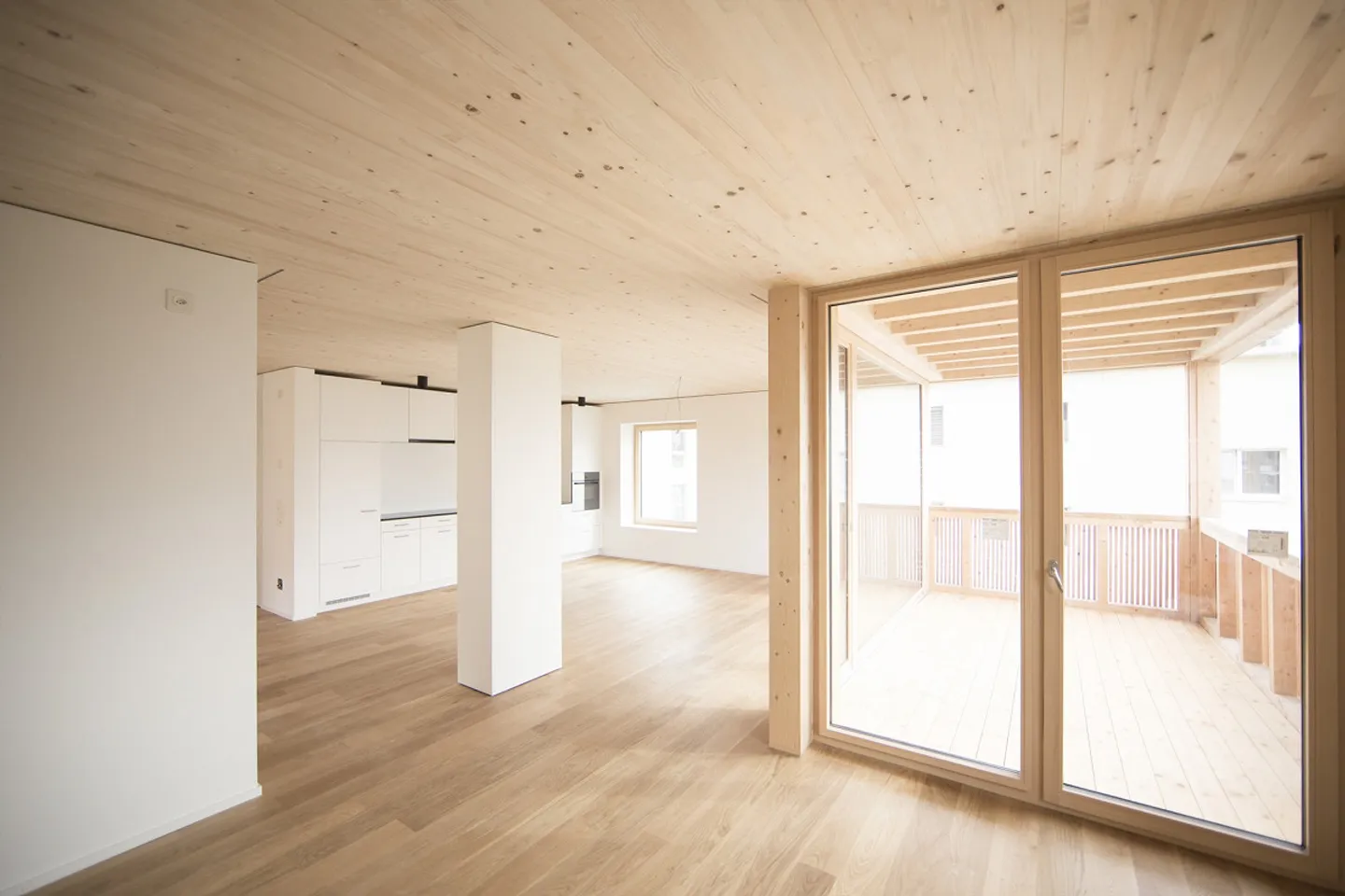 Attractive 3.5-room apartment - Photo 3 of 5