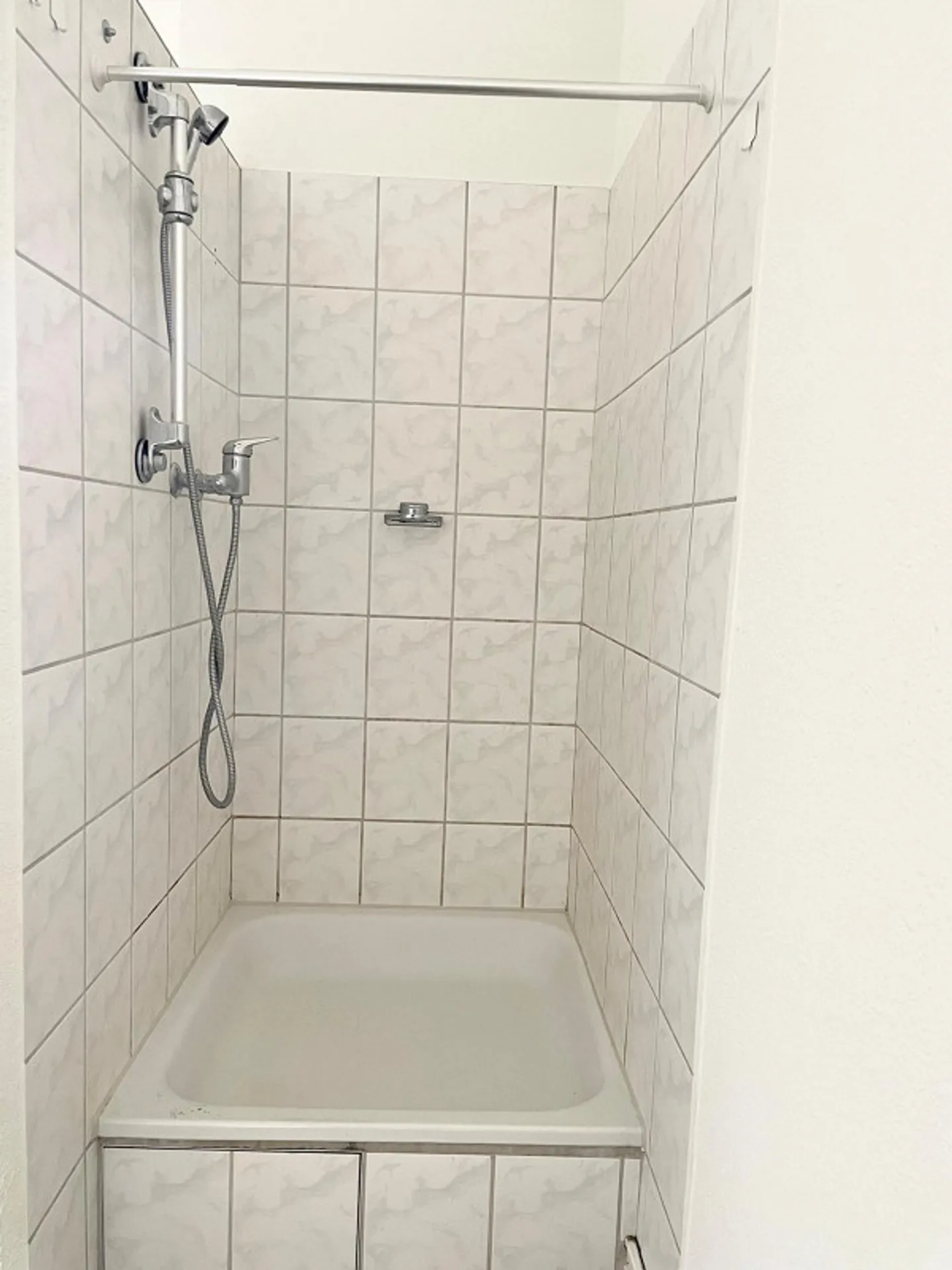 Proximité du Théâtre Musical - Appartement lumineux de 2 pièces 52m2 3ème étage - Photo 6 sur 13