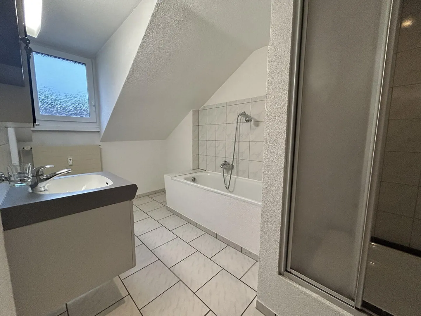Penthouse in the Heart of Arbon - Photo 2 of 7