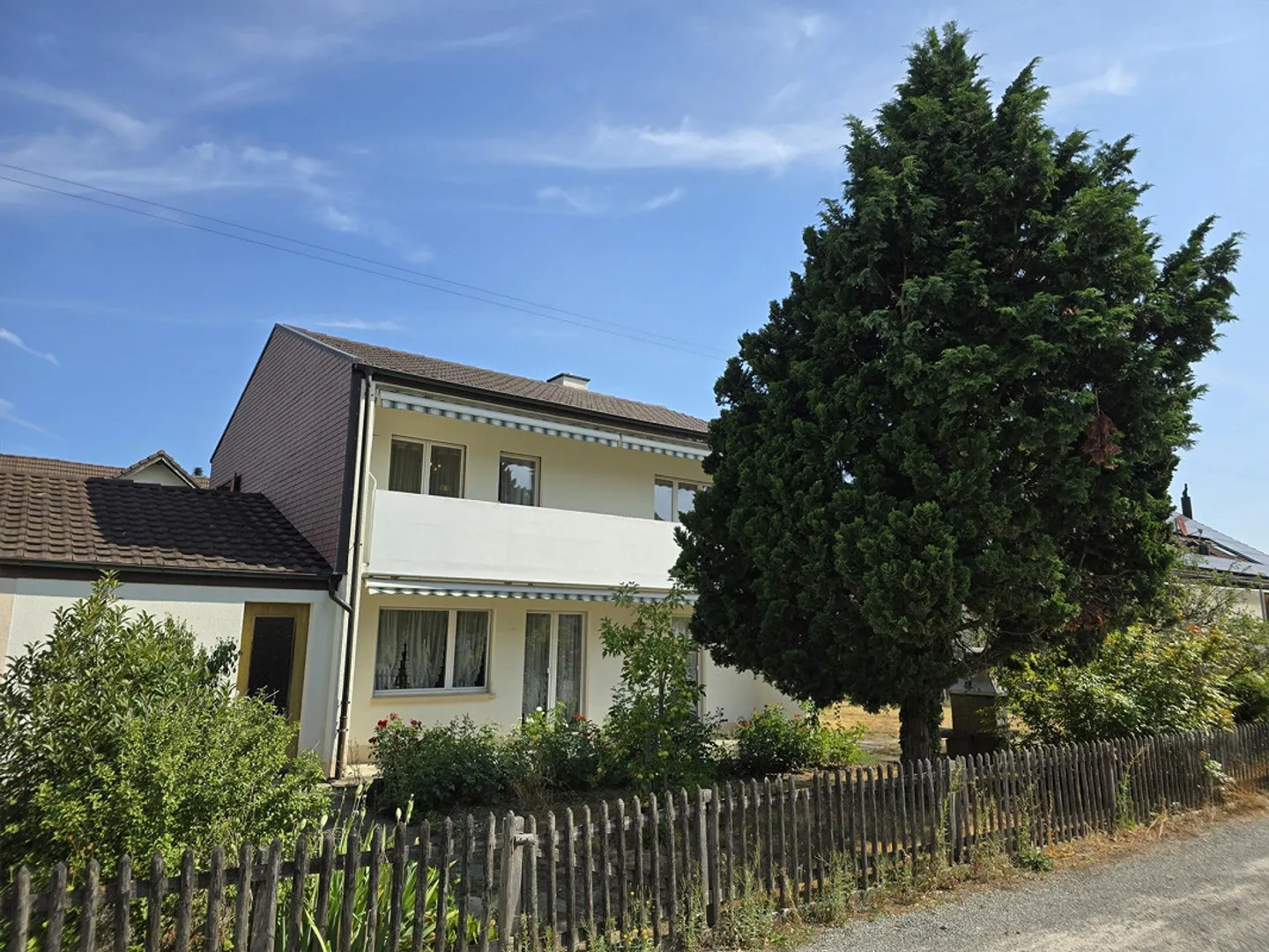 Charmantes Einfamilienhaus mit Garten - Foto 7 von 8