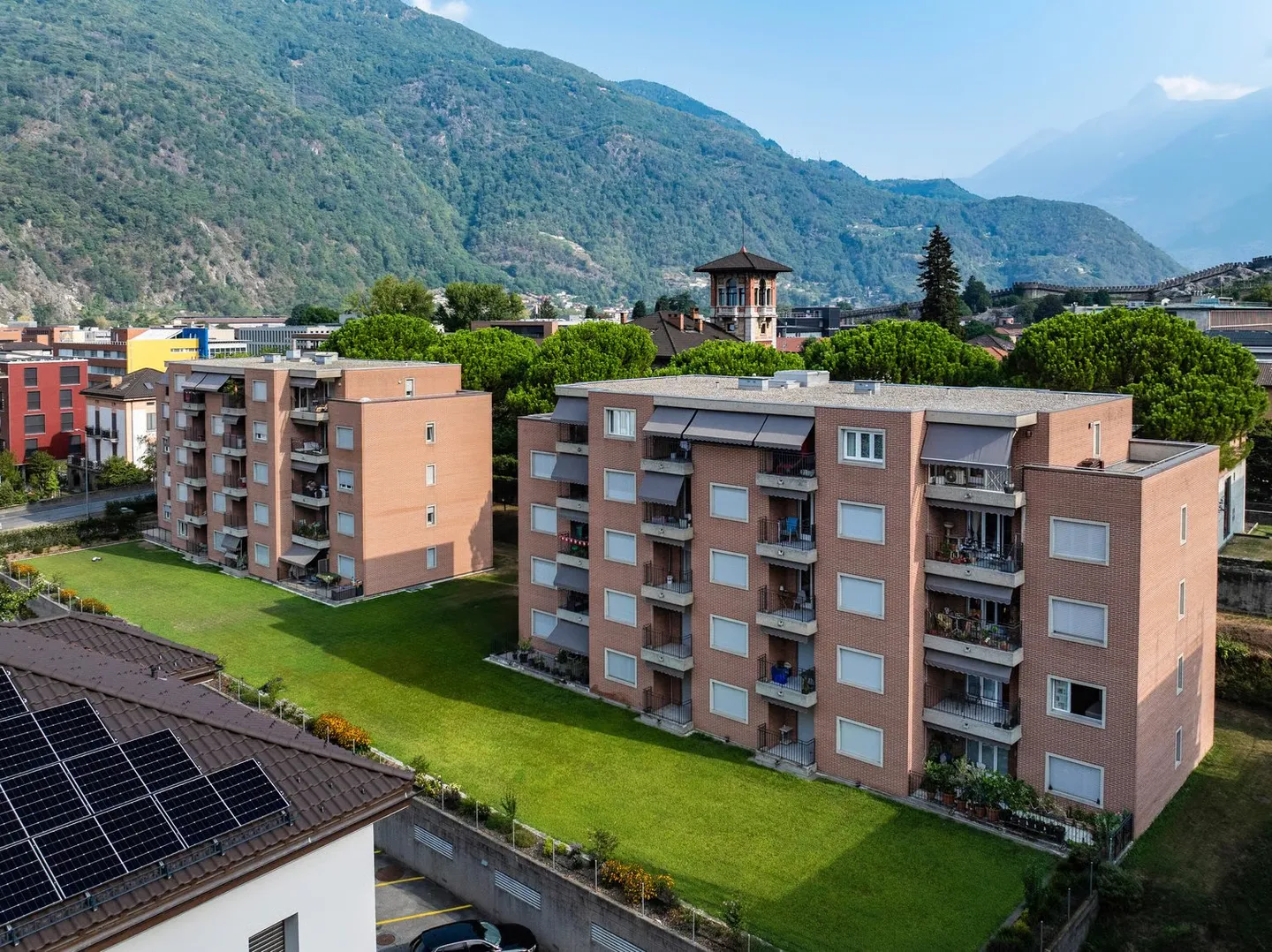 Nous louons un appartement de 2,5 pièces à Bellinzone - Photo 1 sur 2