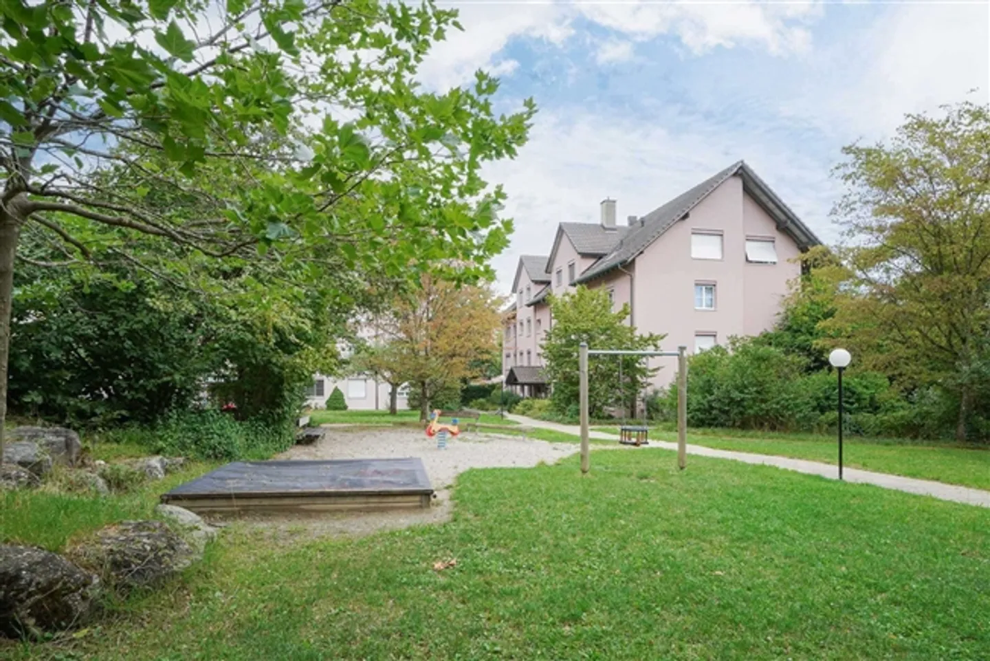 Appartamenti soleggiati e accoglienti. Affitto limitato fino al 31.01.2027! - Foto 1 di 8