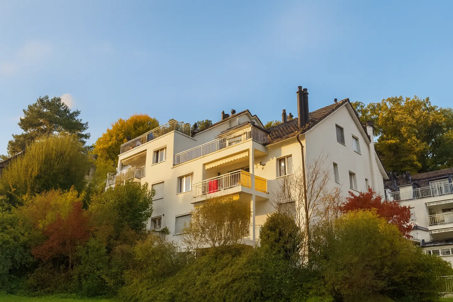 Stilvolle 4.5 Zimmer-Wohnung - sofort einzugsbereit - Foto 1 von 18