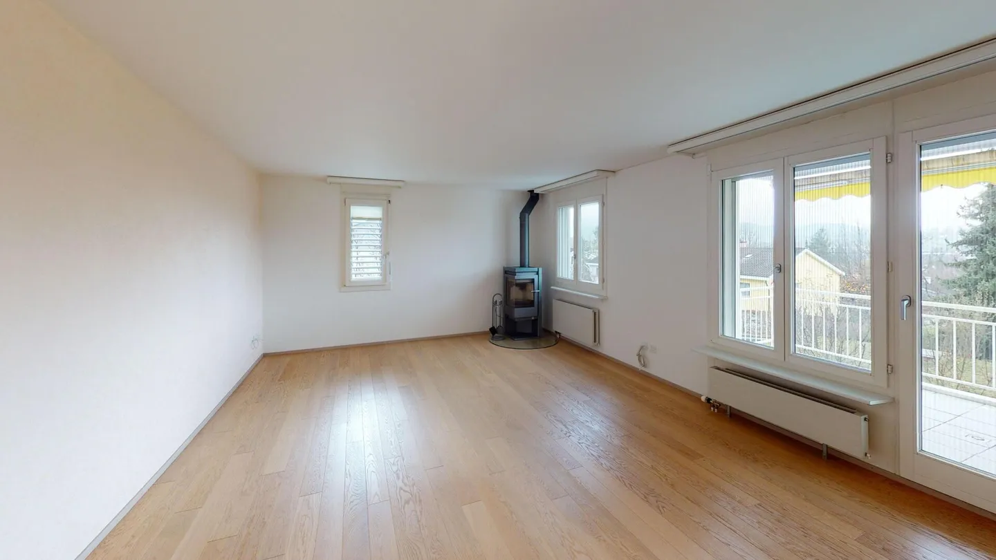 Stilvolle 4.5 Zimmer-Wohnung - sofort einzugsbereit - Foto 2 von 18