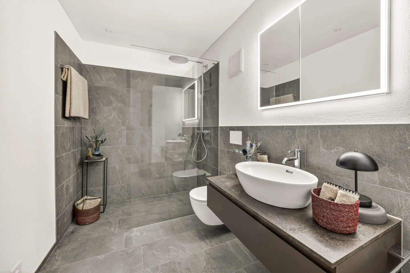 Exklusive Gartenwohnung im ruhigen Quartier - Foto 6 von 14