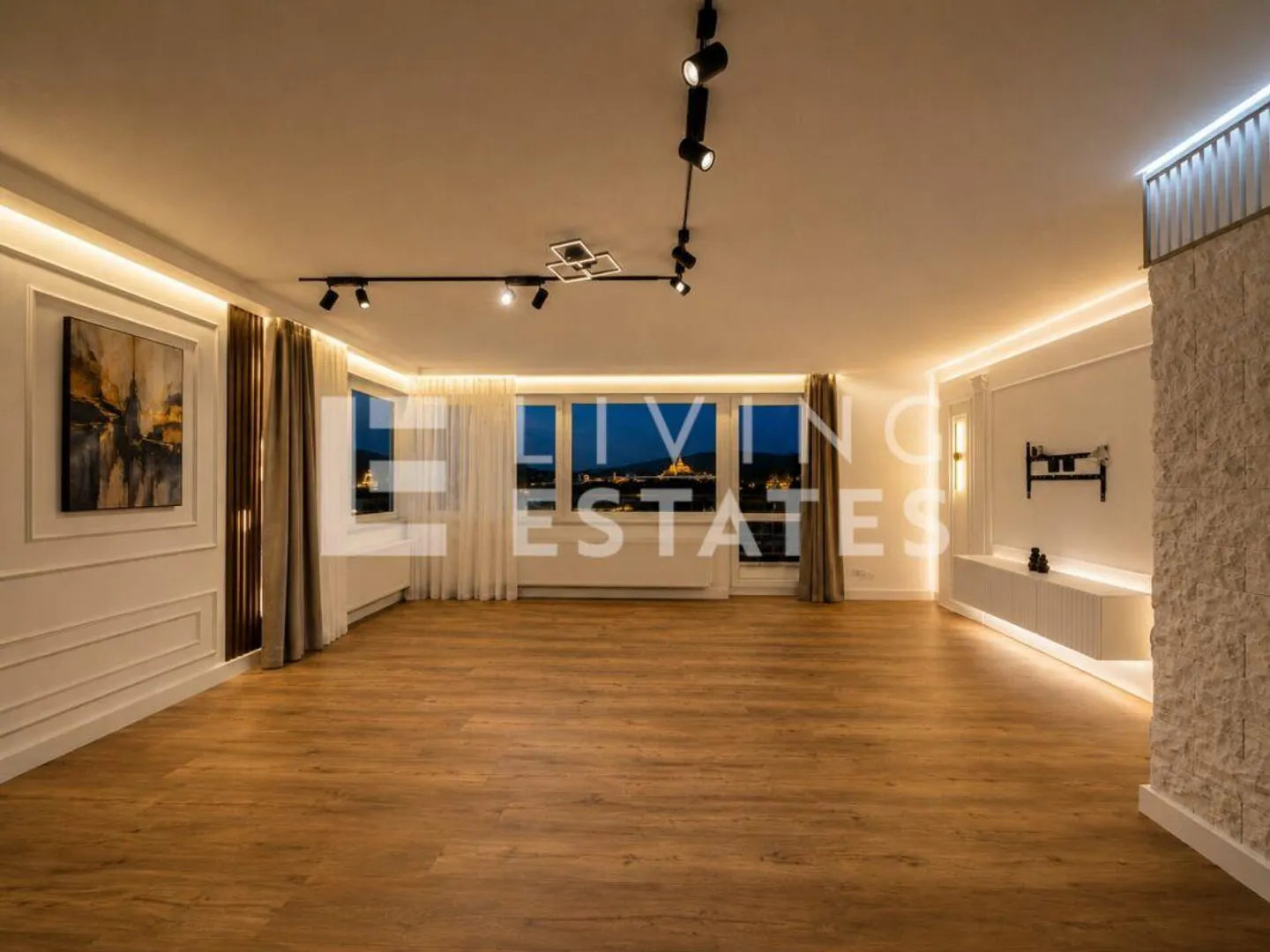 TERRACE HOUSE WITH PANORAMIC VIEW AND INDIVIDUAL LIGHT CONCEPT - Photo 3 of 27
