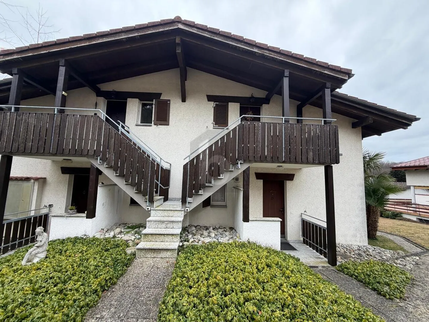 BRIGHT, QUIET & WITH A VIEW - Photo 3 of 6