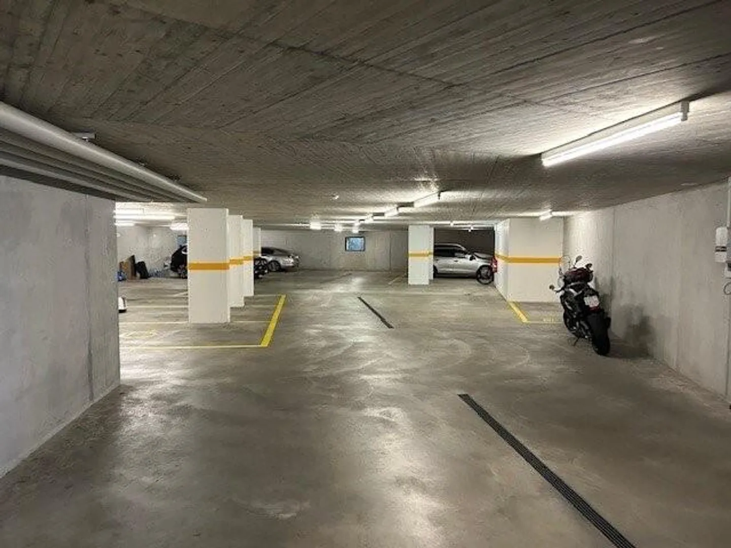 Einstellhallenplatz voulait? - Photo 2 sur 2