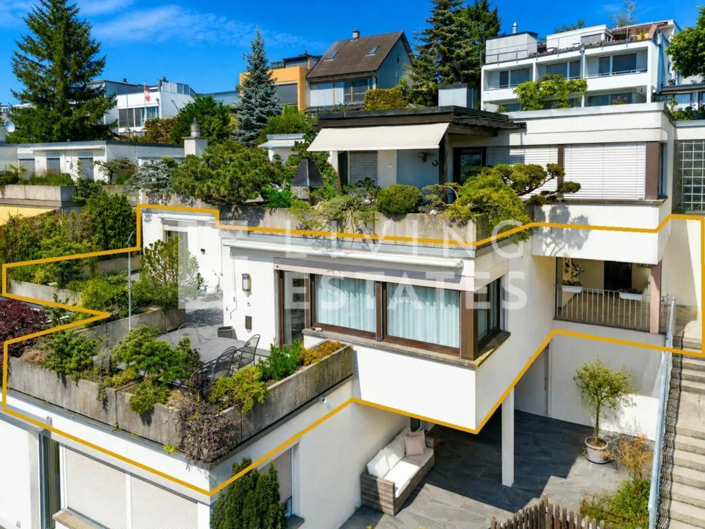TERRACE HOUSE WITH PANORAMIC VIEW AND INDIVIDUAL LIGHT CONCEPT - Photo 26 of 27