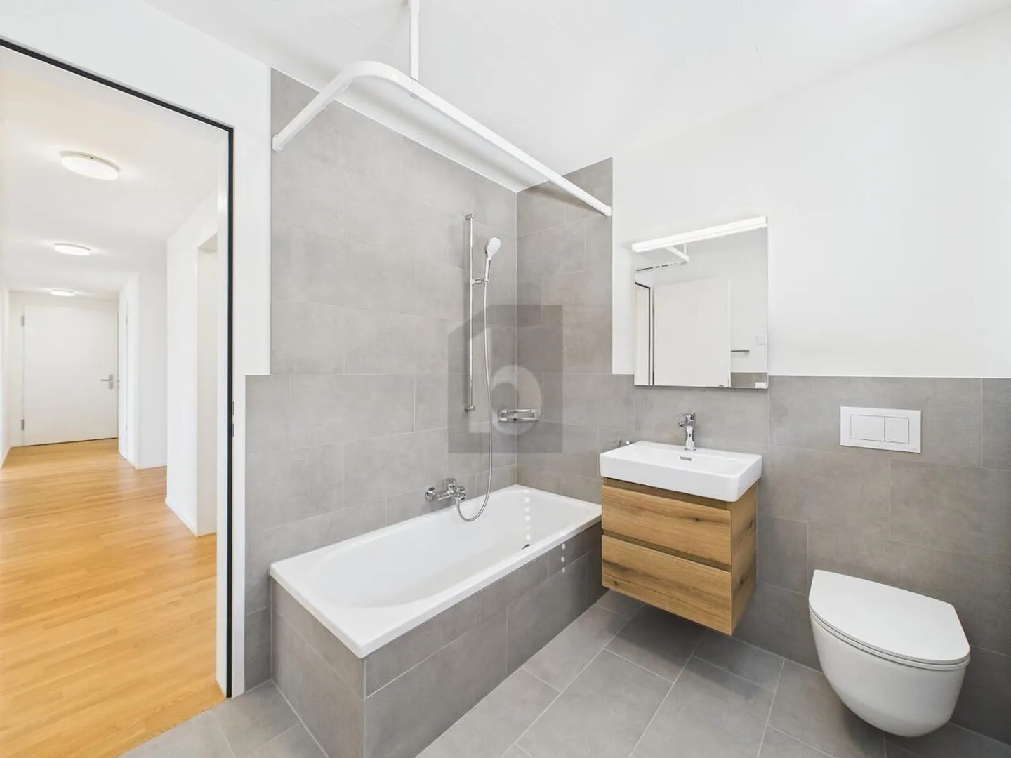 ALTE SOFFITTE CON GALLERIA PRIVATA! - Foto 3 di 6