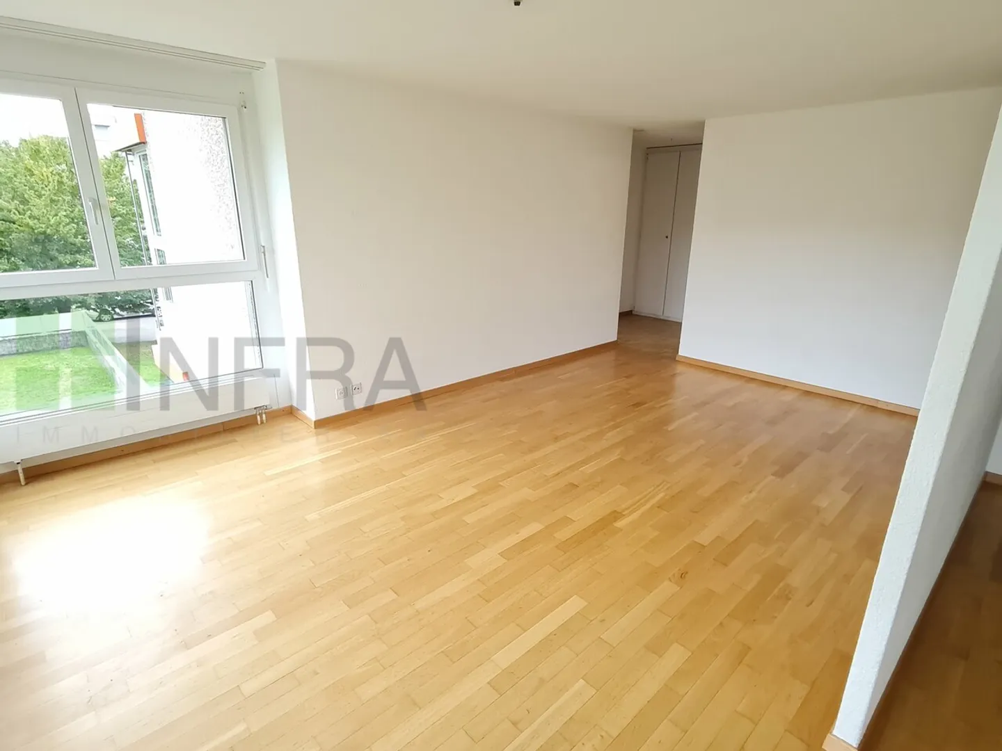 Bright 3-room apartment - 61 m2 with balcony - Photo 3 of 12