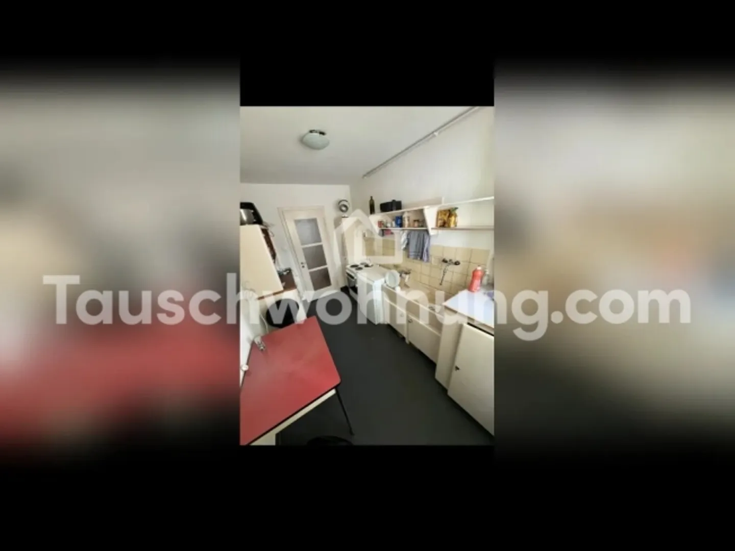 Charming 2.5 Room Apartment Directly Above the Upper Letten - Photo 5 of 6
