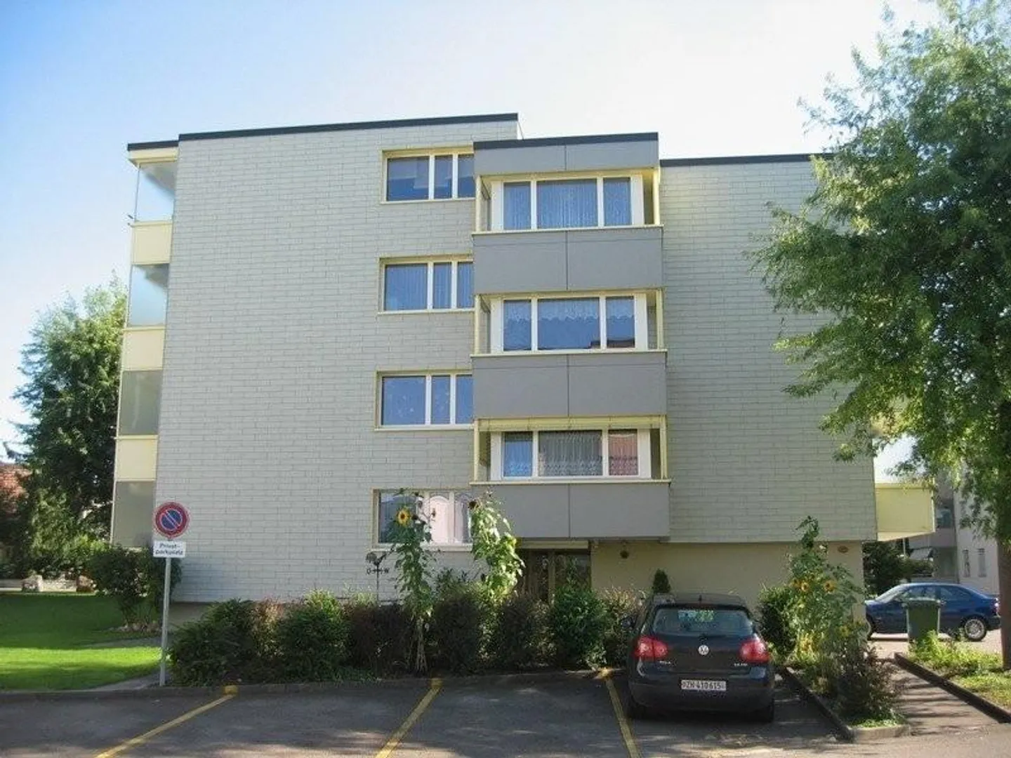 Attractive 3.5-room apartment for rent from September 16, 2026 - Photo 1 of 8