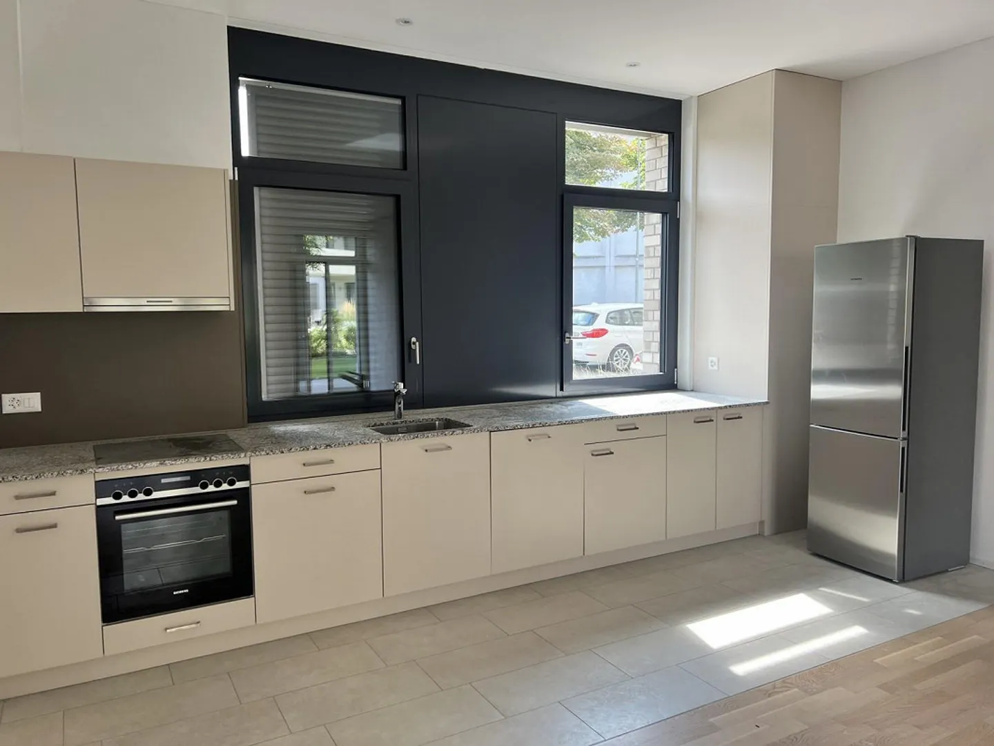 Nuovo appartamento di 3,5 stanze in affitto - Foto 9 di 11