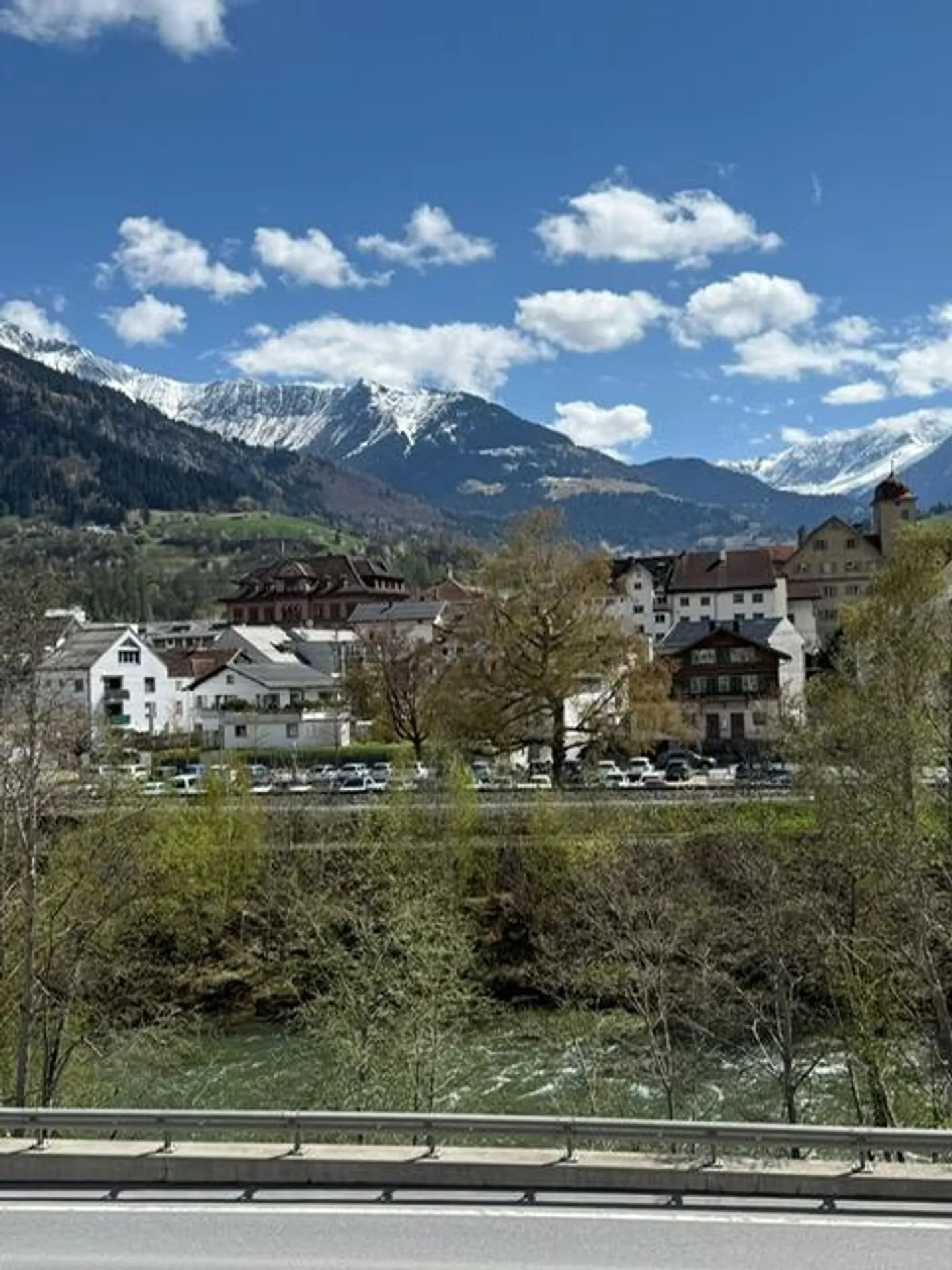 Renovierte 2.5 Zimmer Wohnung - Foto 1 von 11