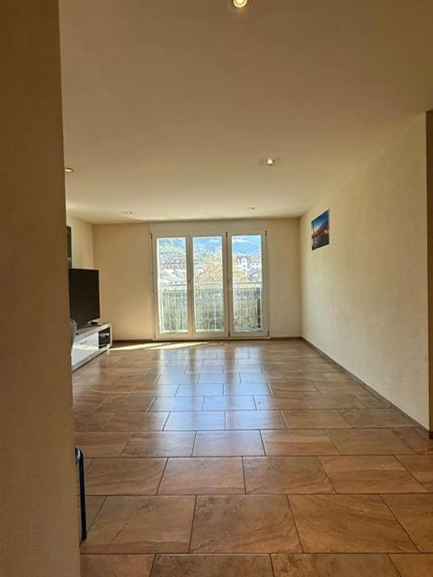 Renovierte 2.5 Zimmer Wohnung - Foto 7 von 11