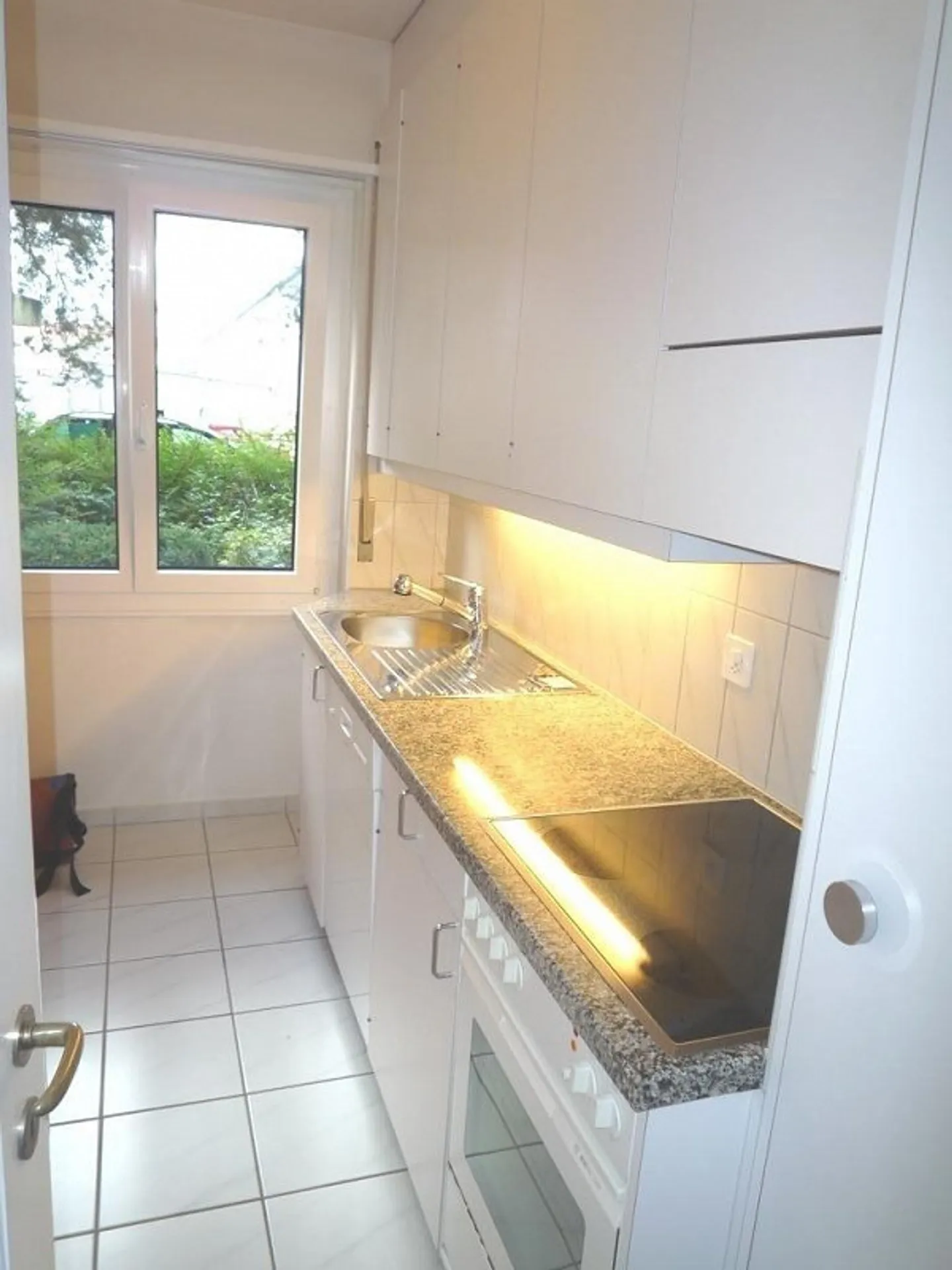 Appartamento 3 locali vicino alla città di 66 m² al 3° piano - Foto 2 di 8