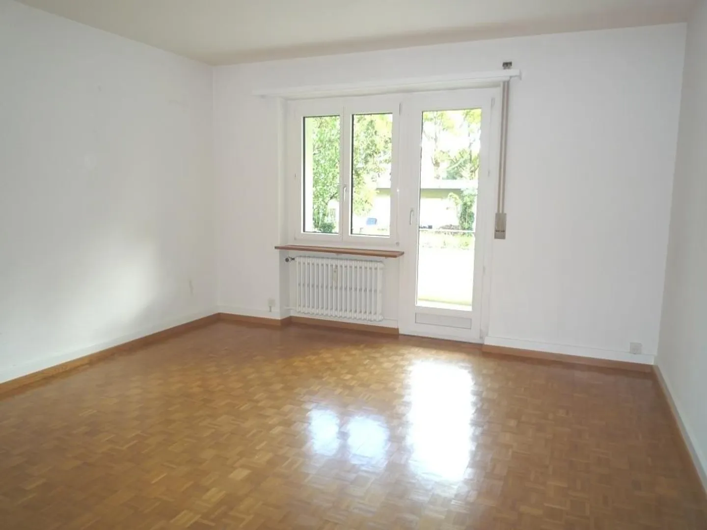 Appartamento 3 locali vicino alla città di 66 m² al 3° piano - Foto 4 di 8