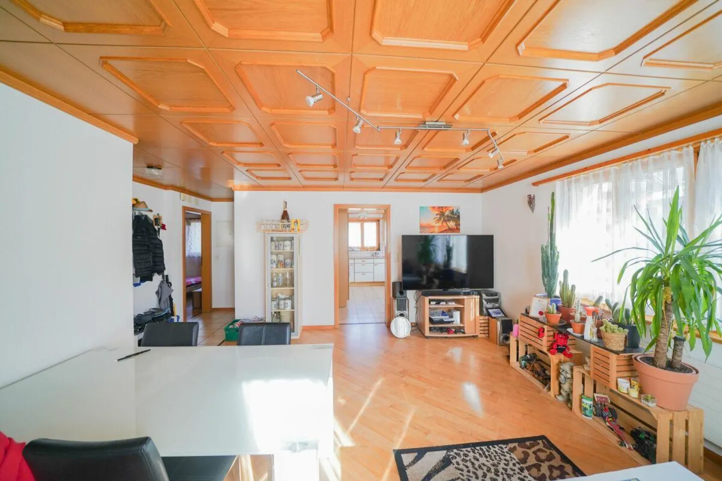 Attractive Investment Property (5.5% Gross Yield) - Photo 7 of 10