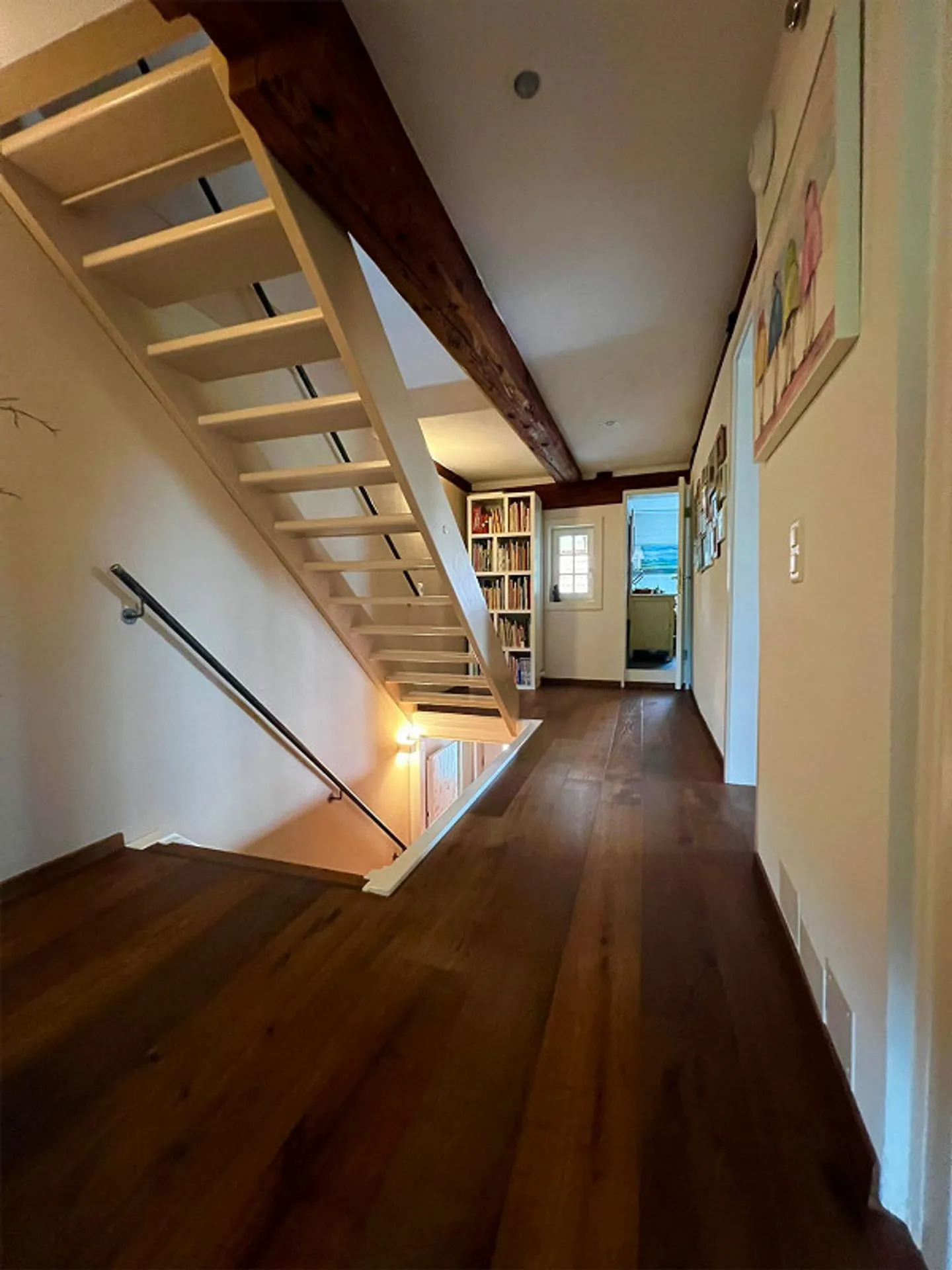 Charming single-family house with potential for dual-family use in Ho - Photo 7 of 16