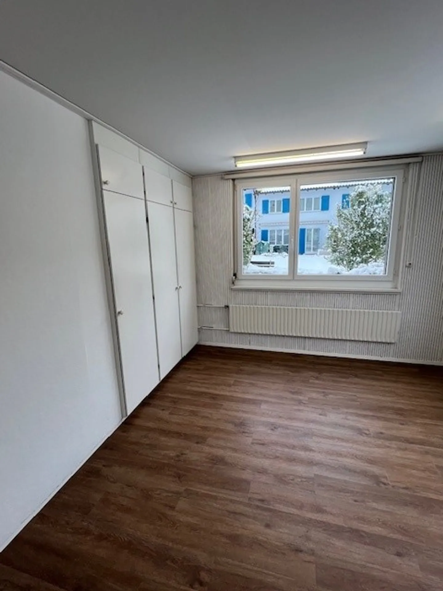 Bright office / practice or studio premises in a quiet environment - Photo 6 of 7