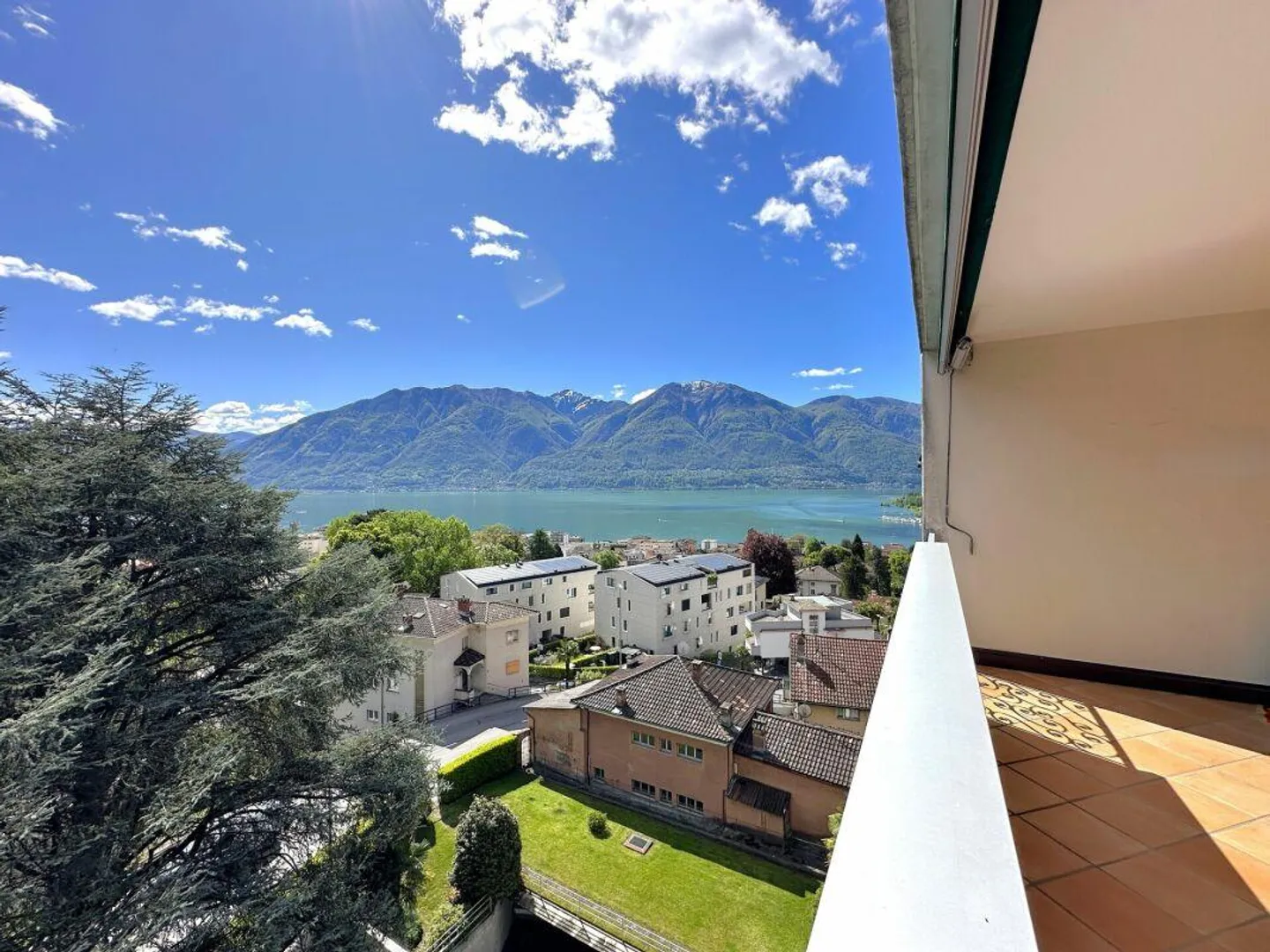 Fabelhafte Penthouse mit Seeblick in Muralto - Foto 4 von 18
