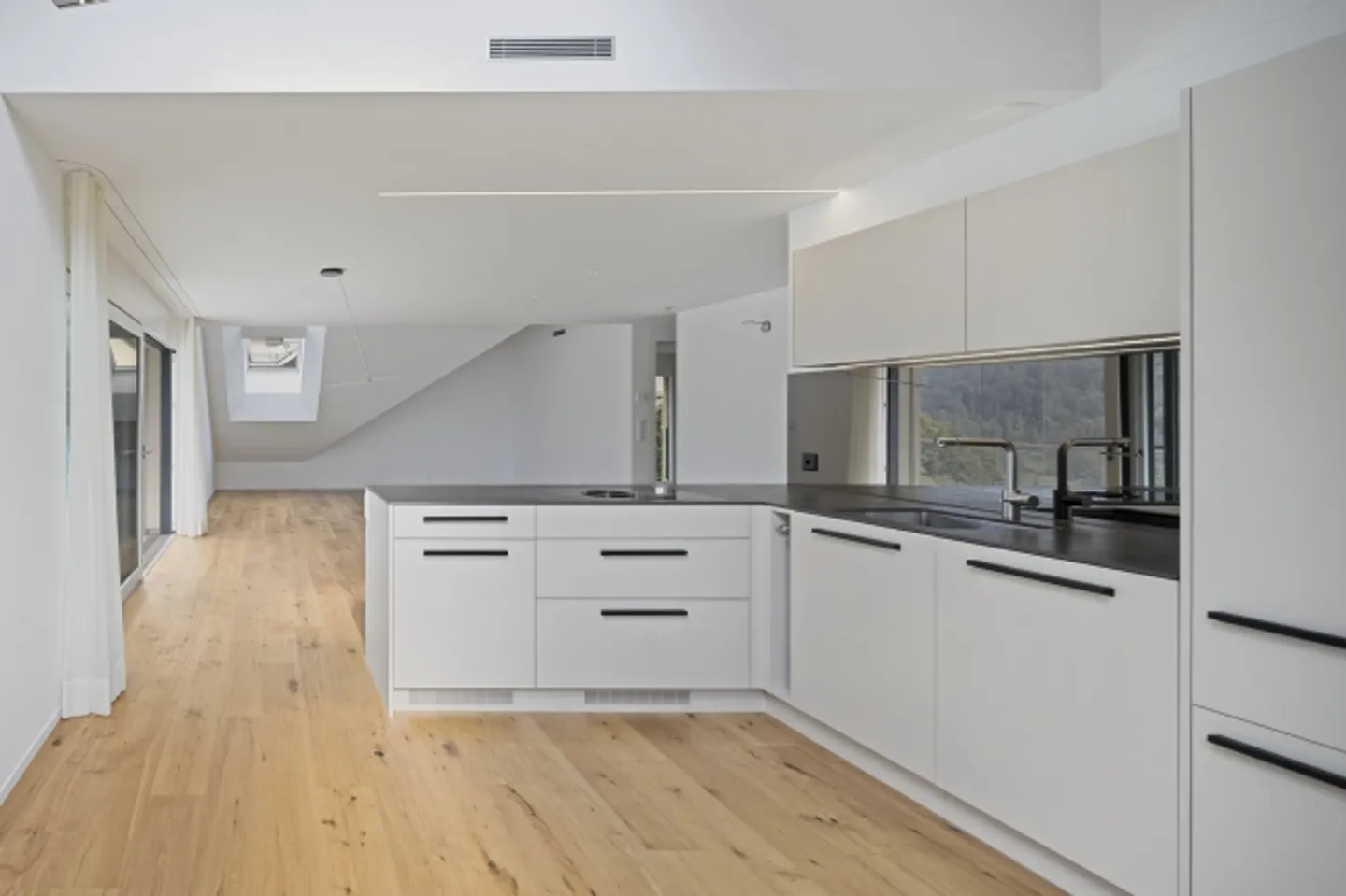 «Hoch oben leben mit Aussicht – einzigartig und nachhaltig» - Foto 6 di 16