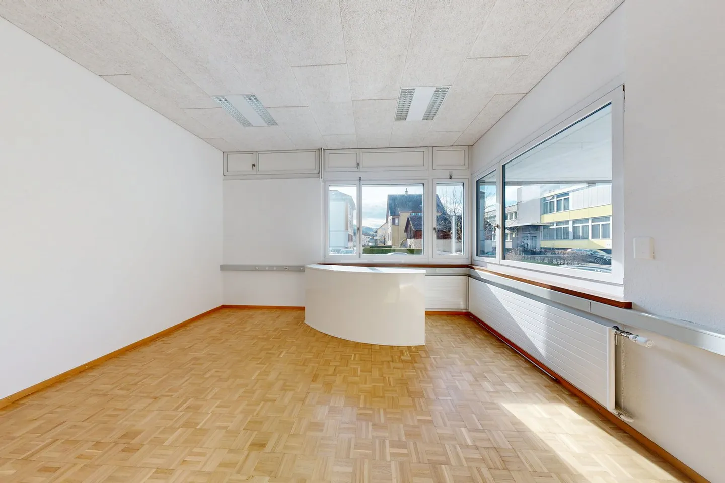 Modern and bright office spaces with flexible use - Photo 9 of 13