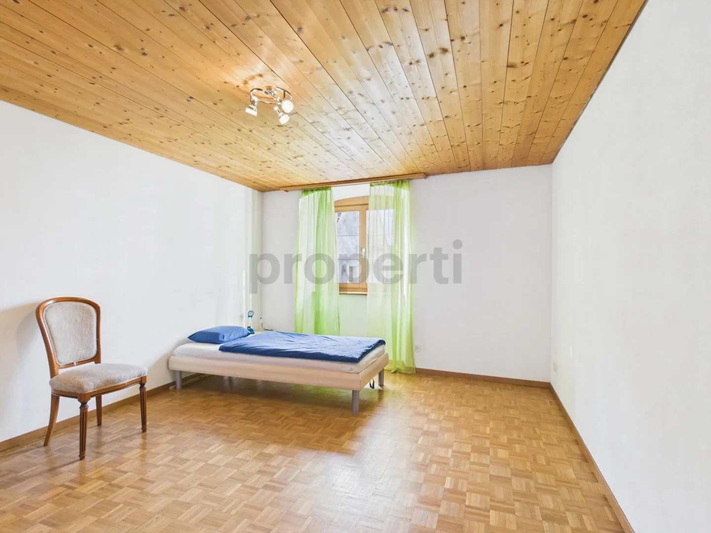 Appartamento attraente di 5,5 stanze nel centro di Malans – Comfort e R... - Foto 5 di 12