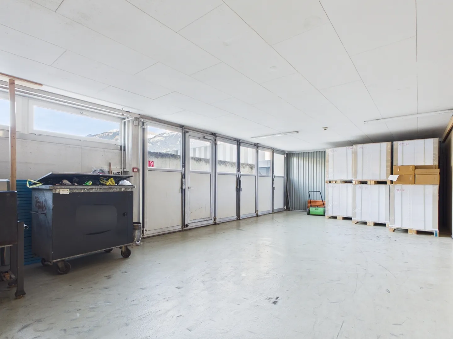 Espace Commercial Polyvalent - Photo 4 sur 7