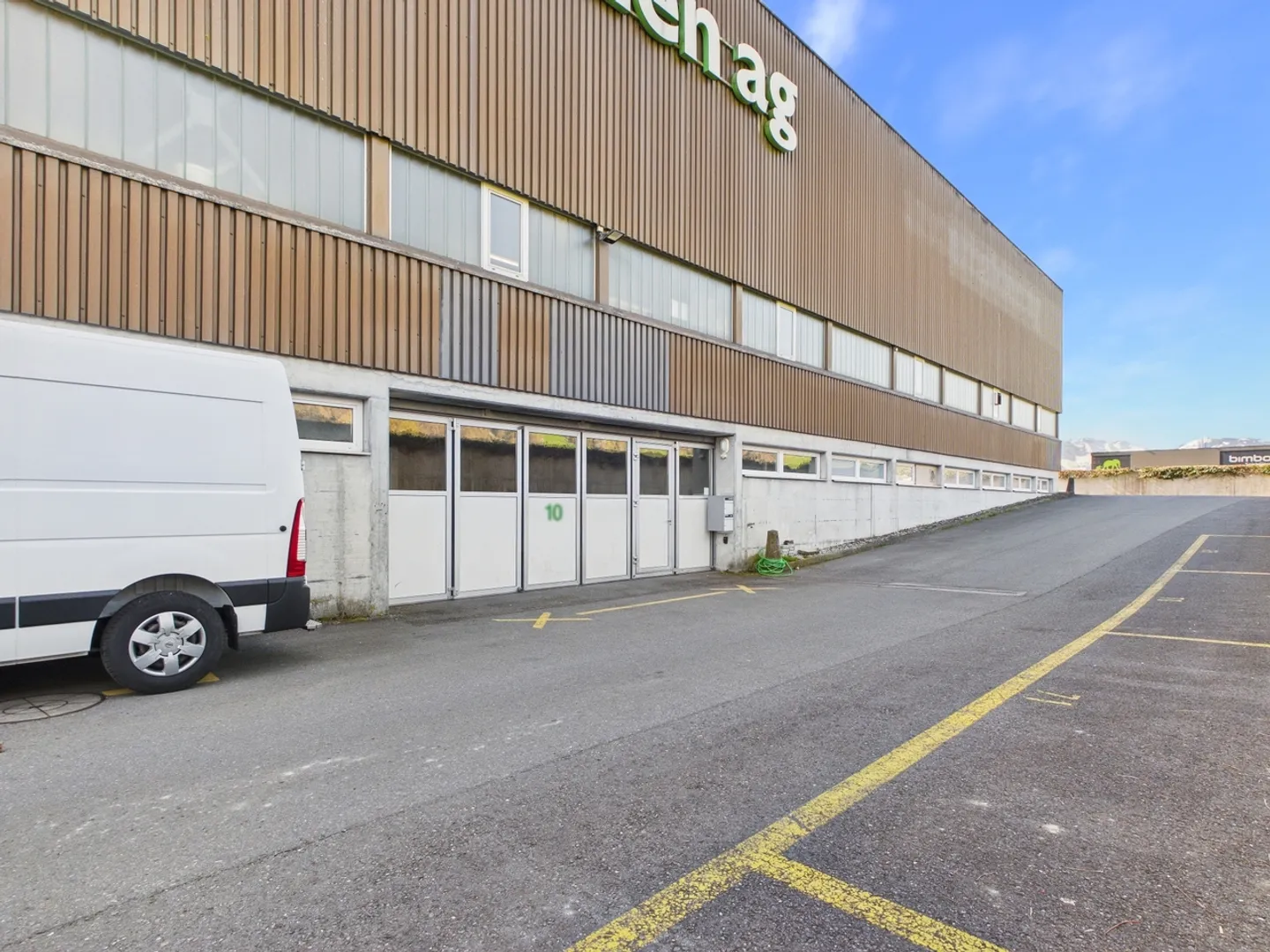 Espace Commercial Polyvalent - Photo 3 sur 7