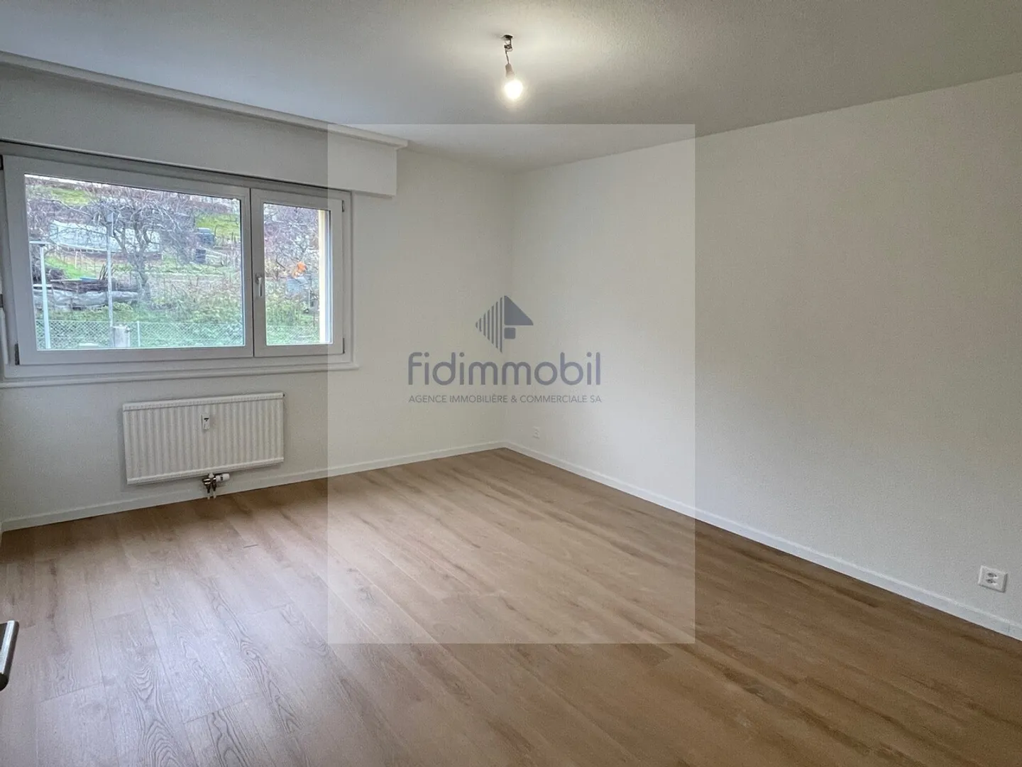 Fully renovated 3.5 room apartment - Photo 5 of 8