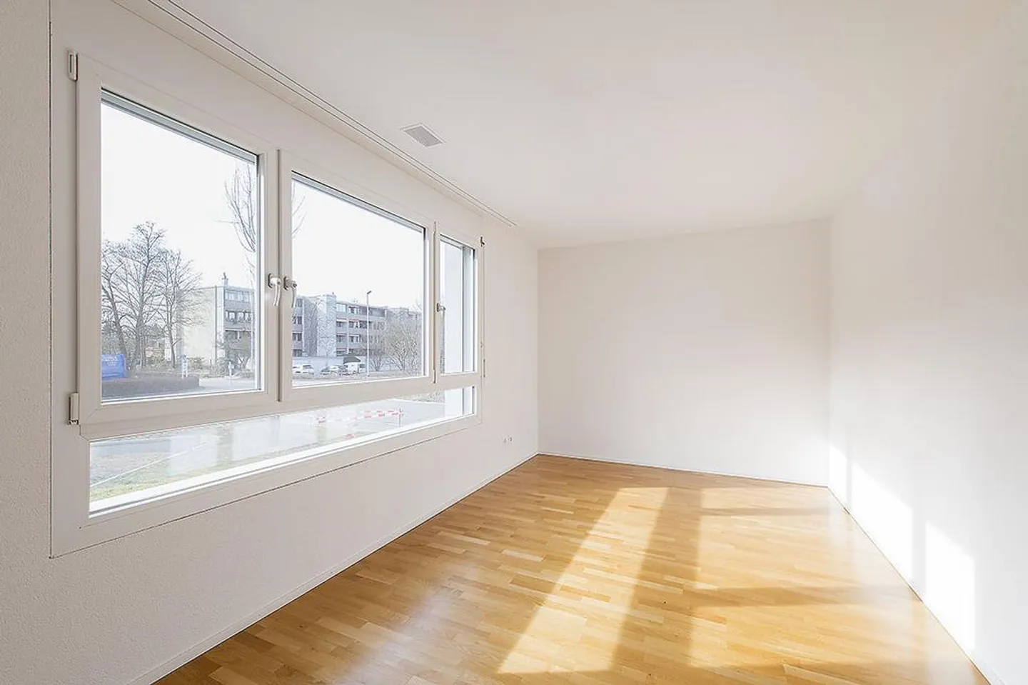 ***Appartamento 3.5 stanze**2° piano**94m2*** - Foto 5 di 8