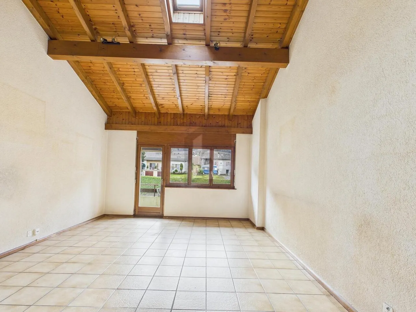 MOLTA LUCE E SPAZIO - Foto 2 di 6